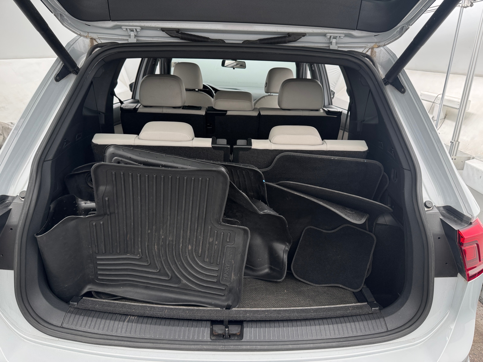 Thumbnail: 2019 Volkswagen Tiguan - 6