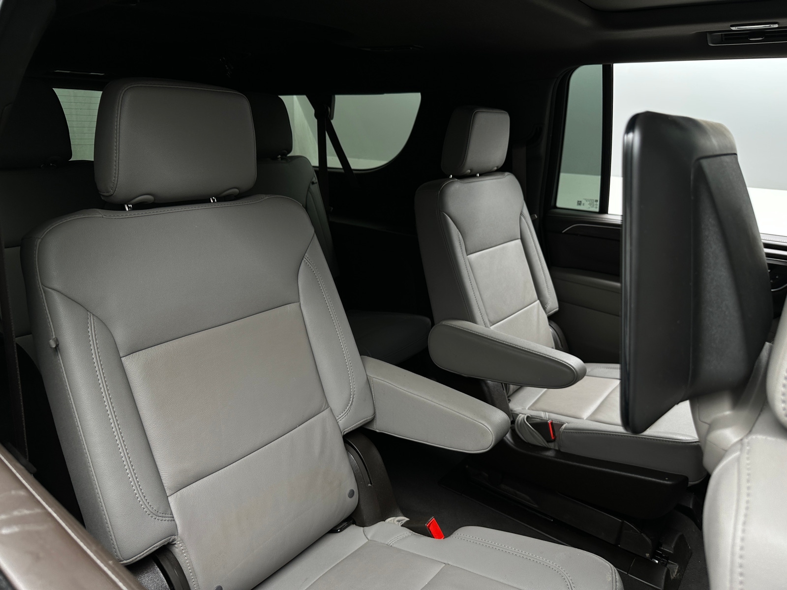Thumbnail: 2024 Chevrolet Suburban - 5