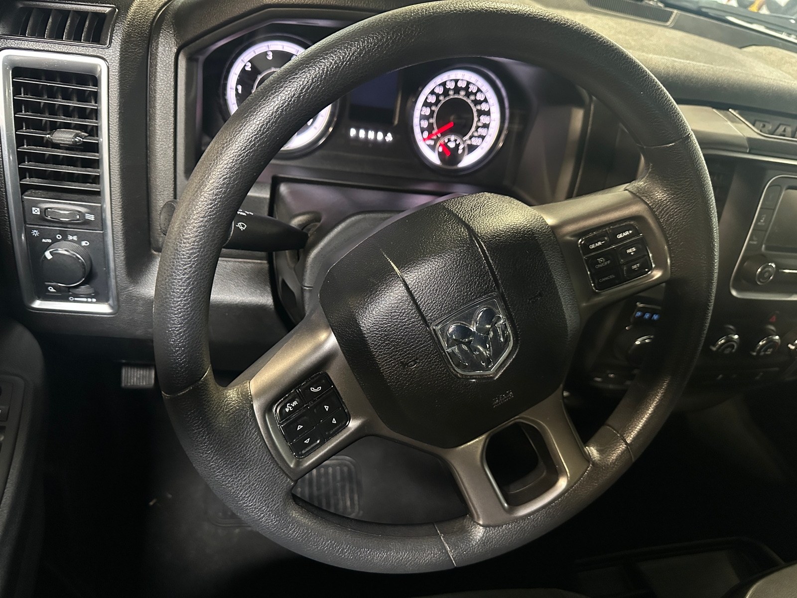 Thumbnail: 2024 RAM 1500 Classic - 4