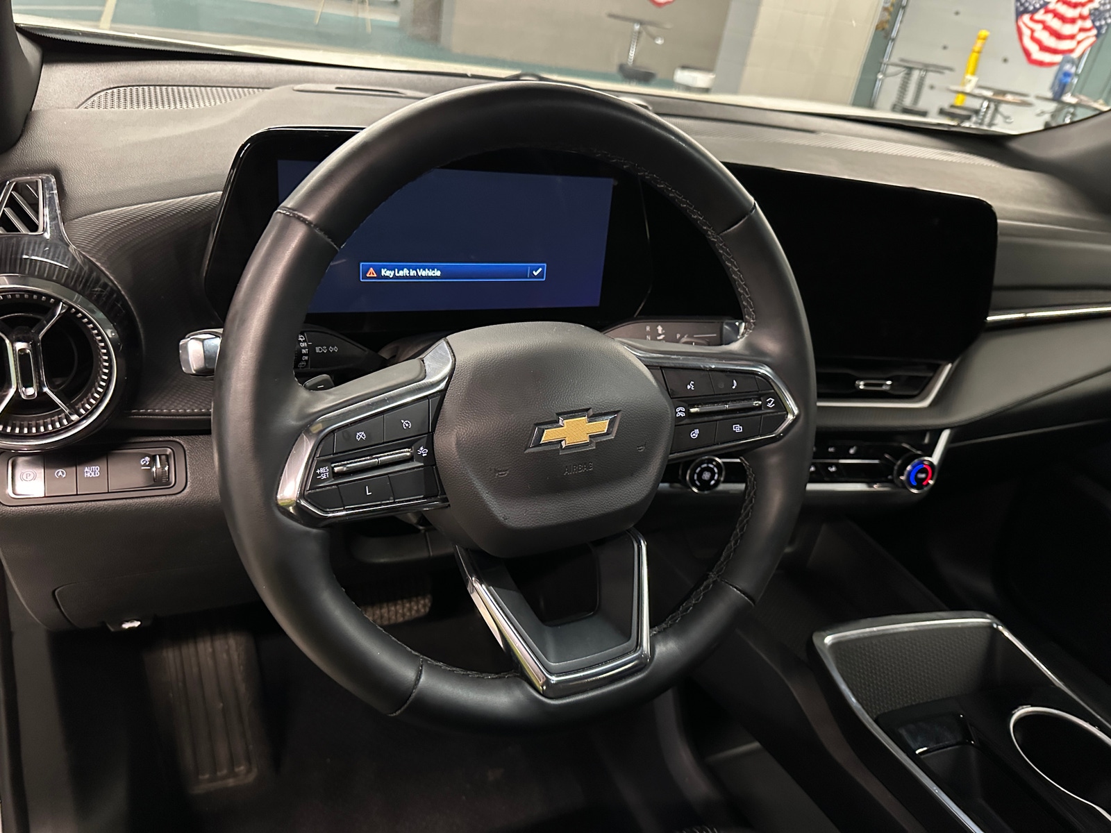 Thumbnail: 2025 Chevrolet Equinox - 5