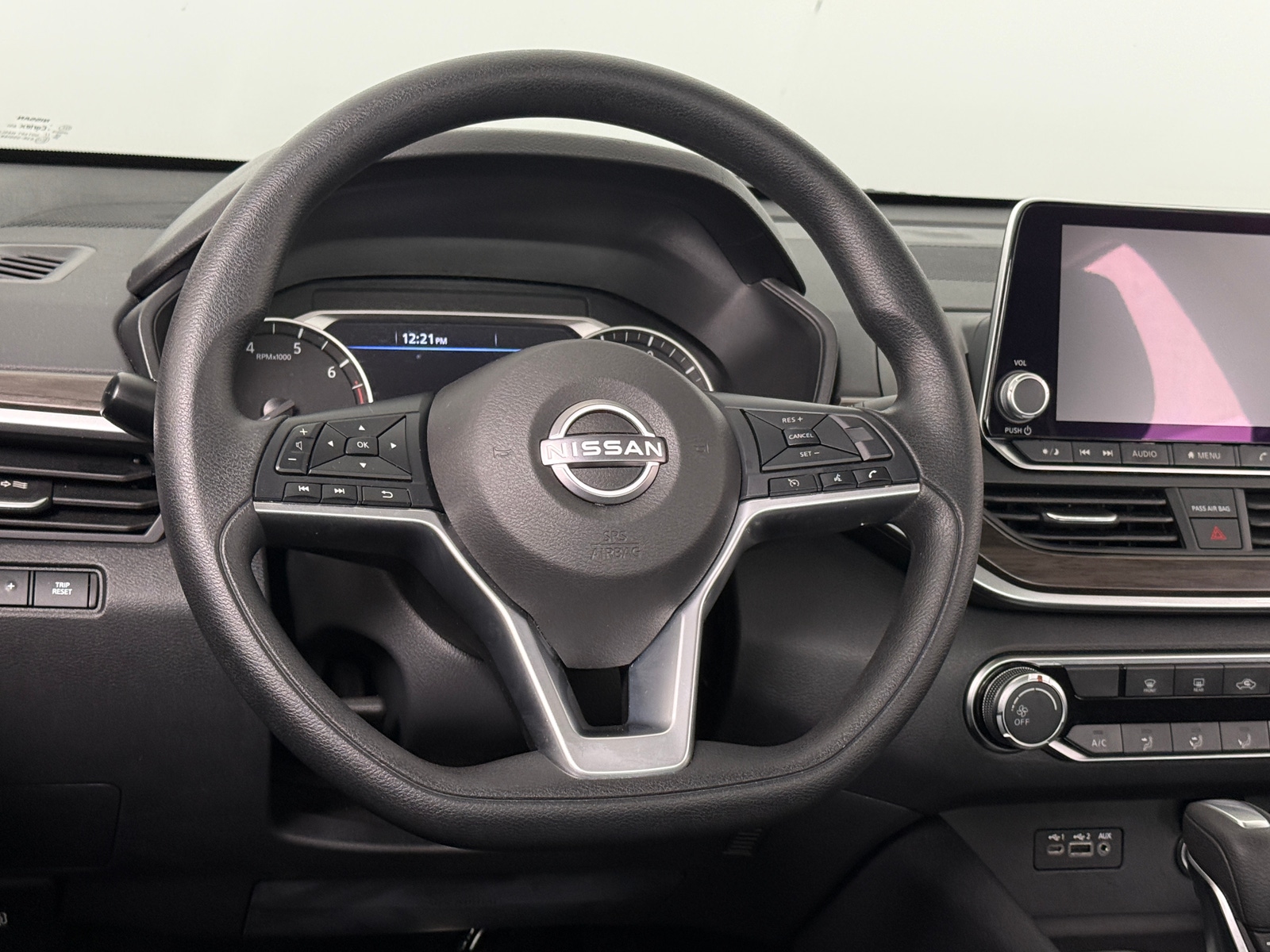 Thumbnail: 2025 Nissan Altima - 5