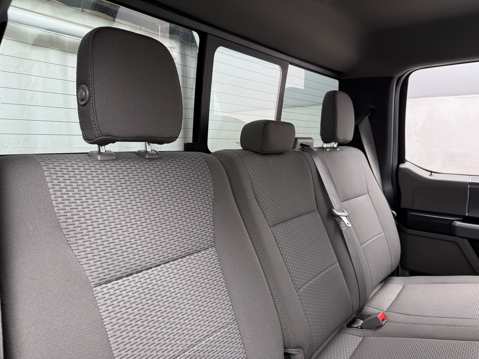 Thumbnail: 2018 Ford Econoline - 6