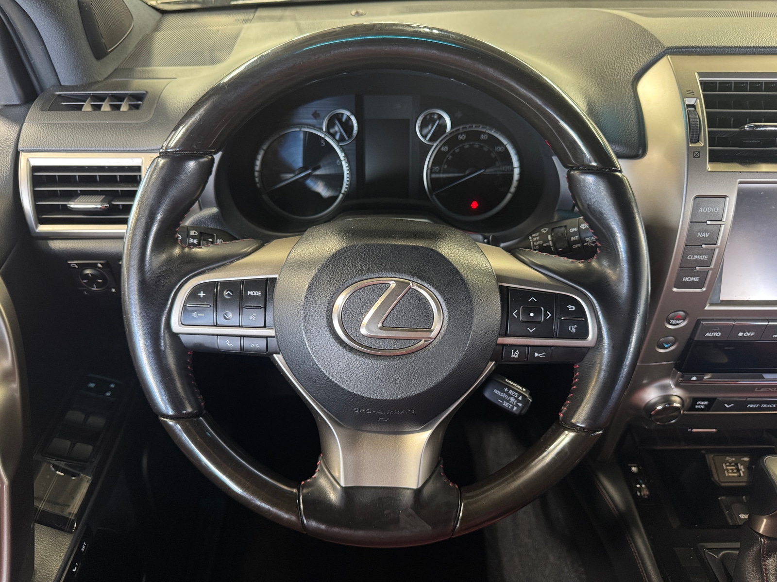 Thumbnail: 2021 Lexus GX - 4