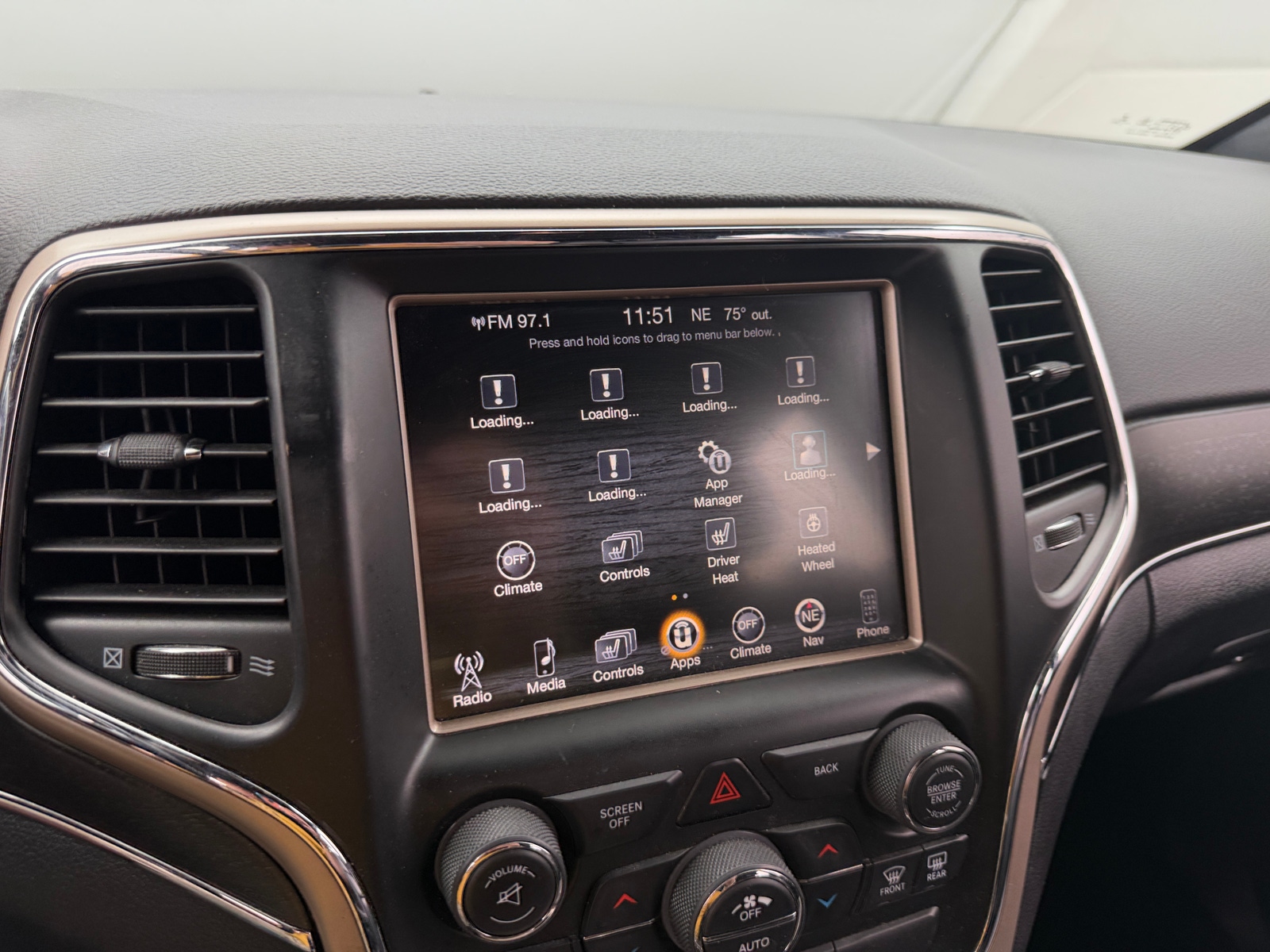 Thumbnail: 2015 Jeep Grand Cherokee - 3