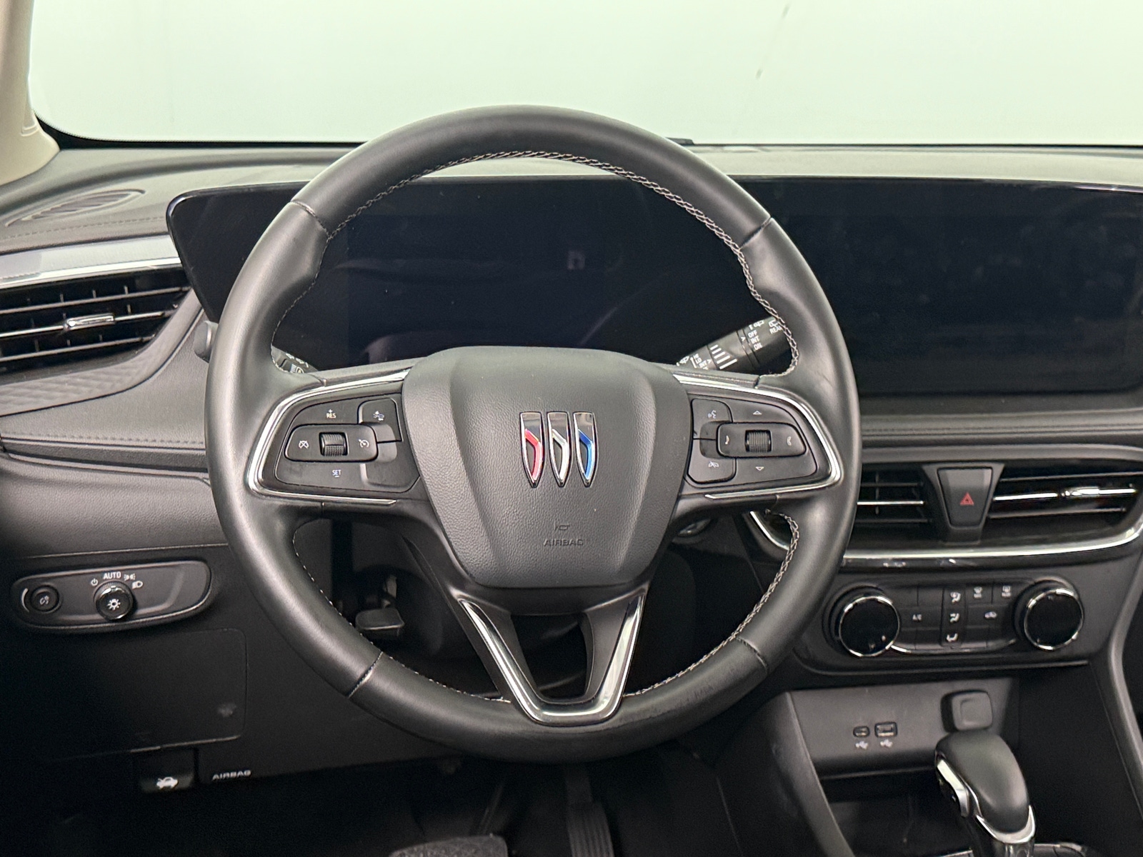 Thumbnail: 2025 Buick Encore GX - 4