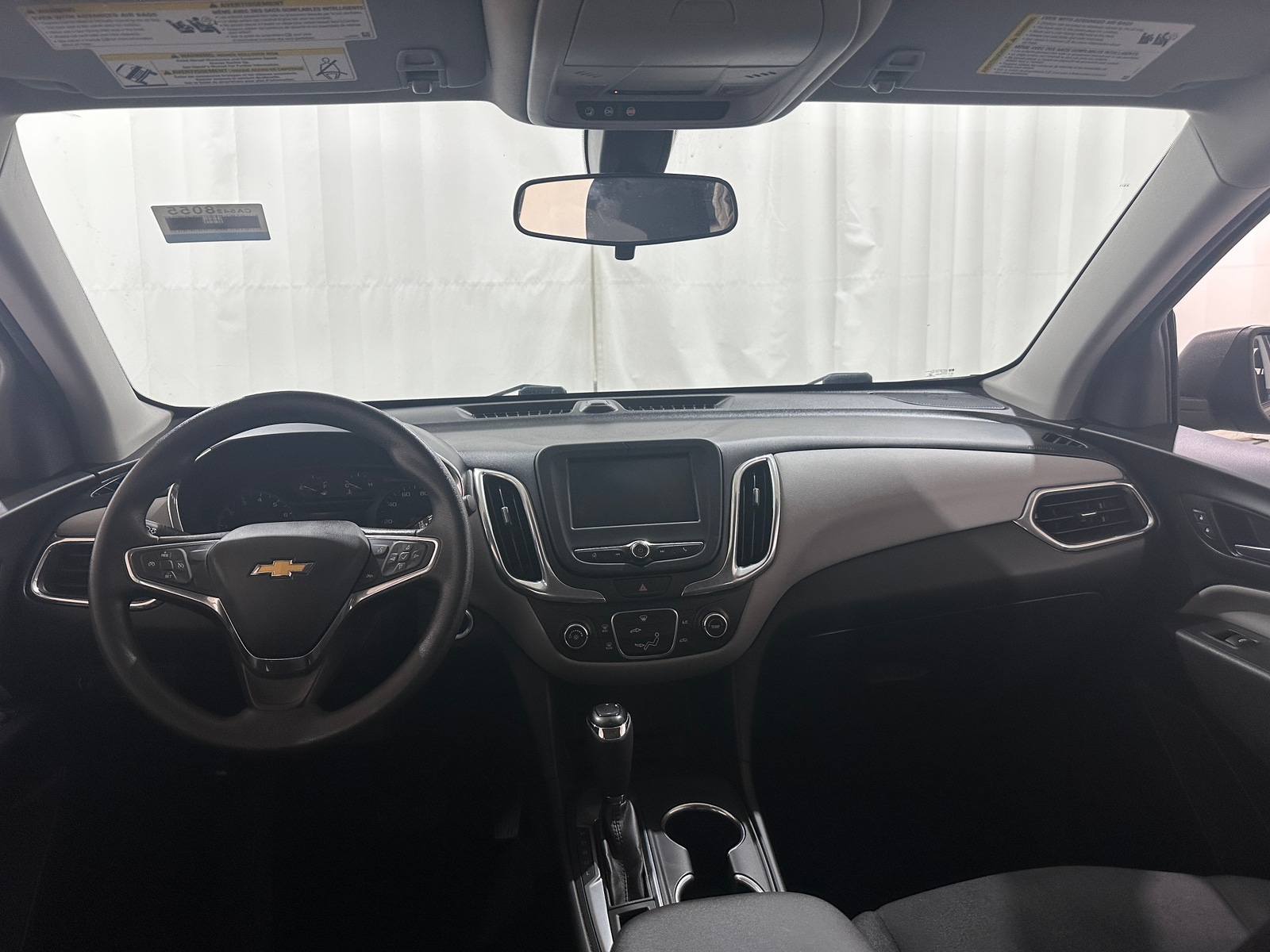 Thumbnail: 2018 Chevrolet Equinox - 3
