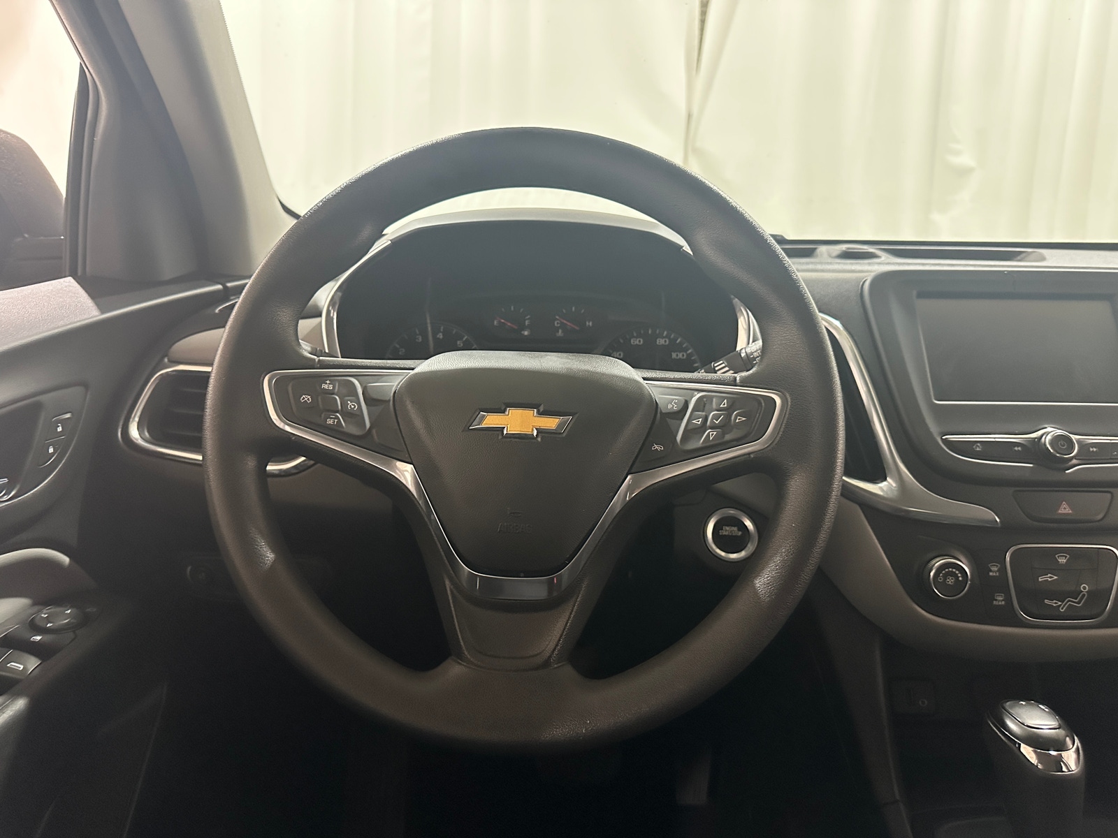 Thumbnail: 2018 Chevrolet Equinox - 5