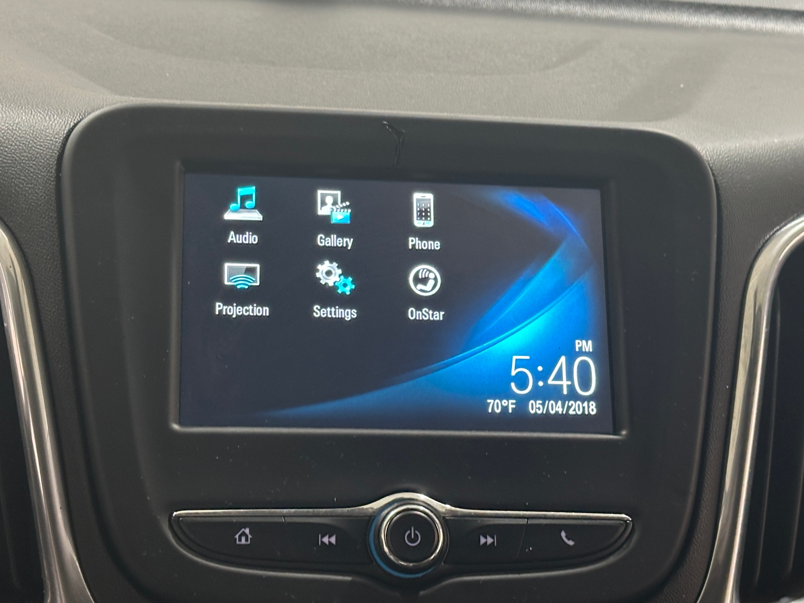 Thumbnail: 2018 Chevrolet Equinox - 4