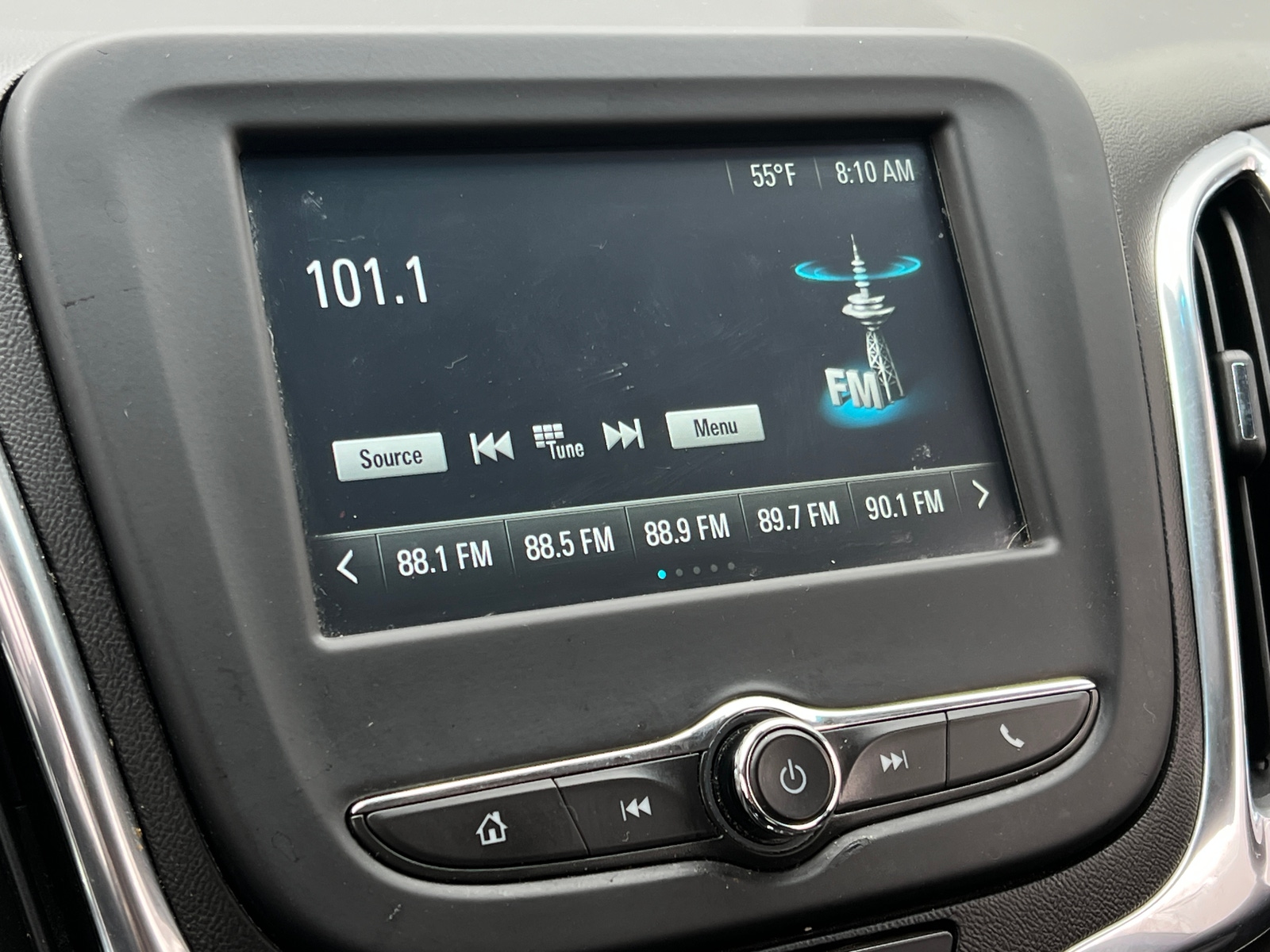 Thumbnail: 2018 Chevrolet Equinox - 4