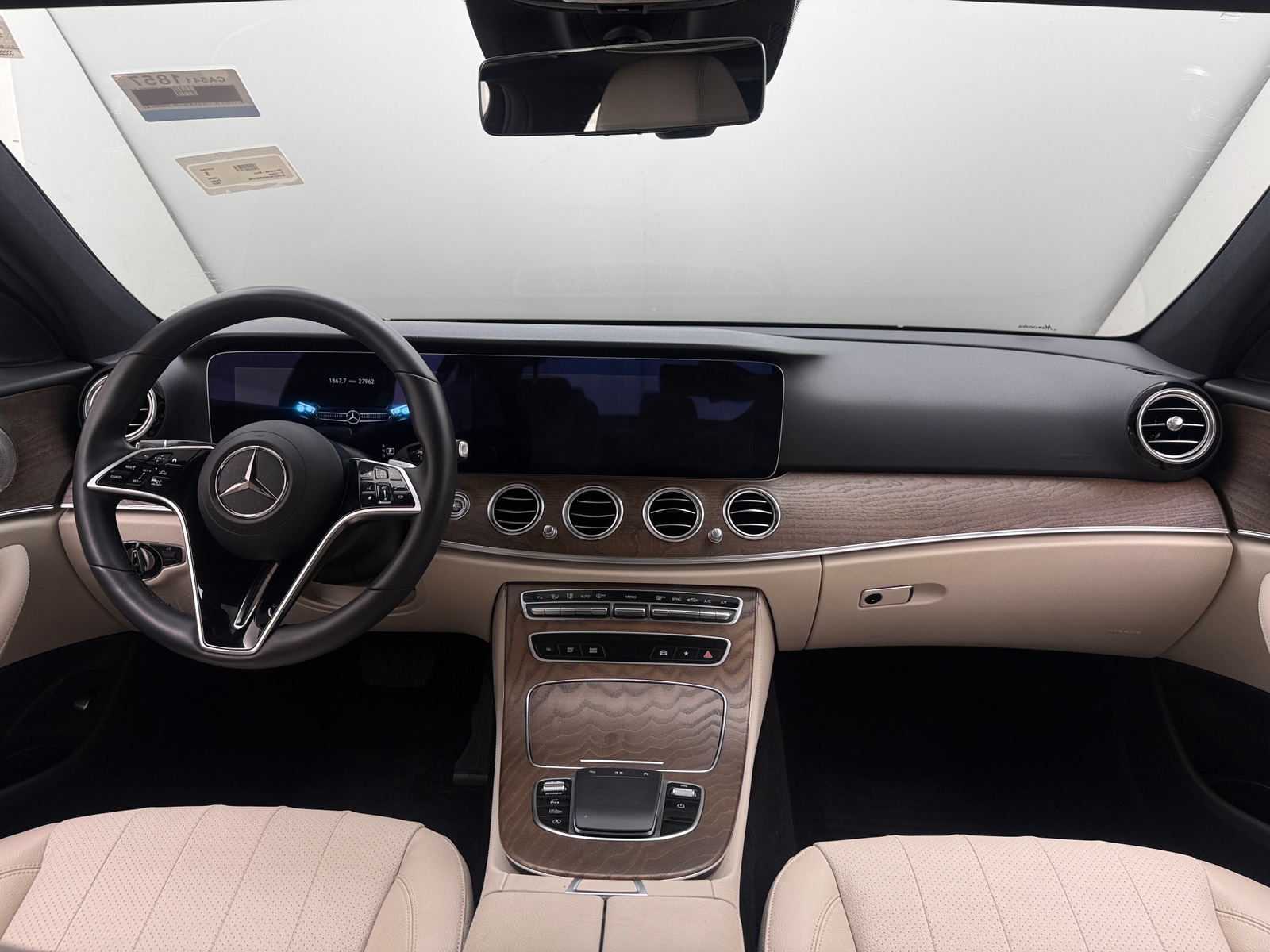 Thumbnail: 2022 Mercedes-Benz E-Class - 2