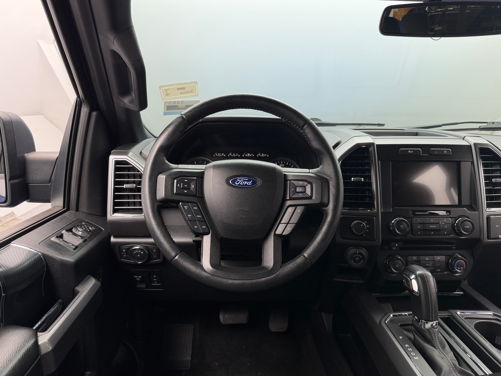 Thumbnail: 2018 Ford Econoline - 5