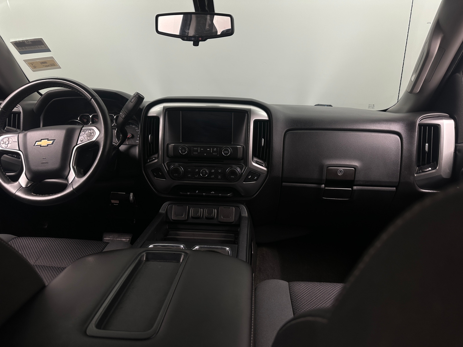 Thumbnail: 2015 Chevrolet Silverado 1500 - 3