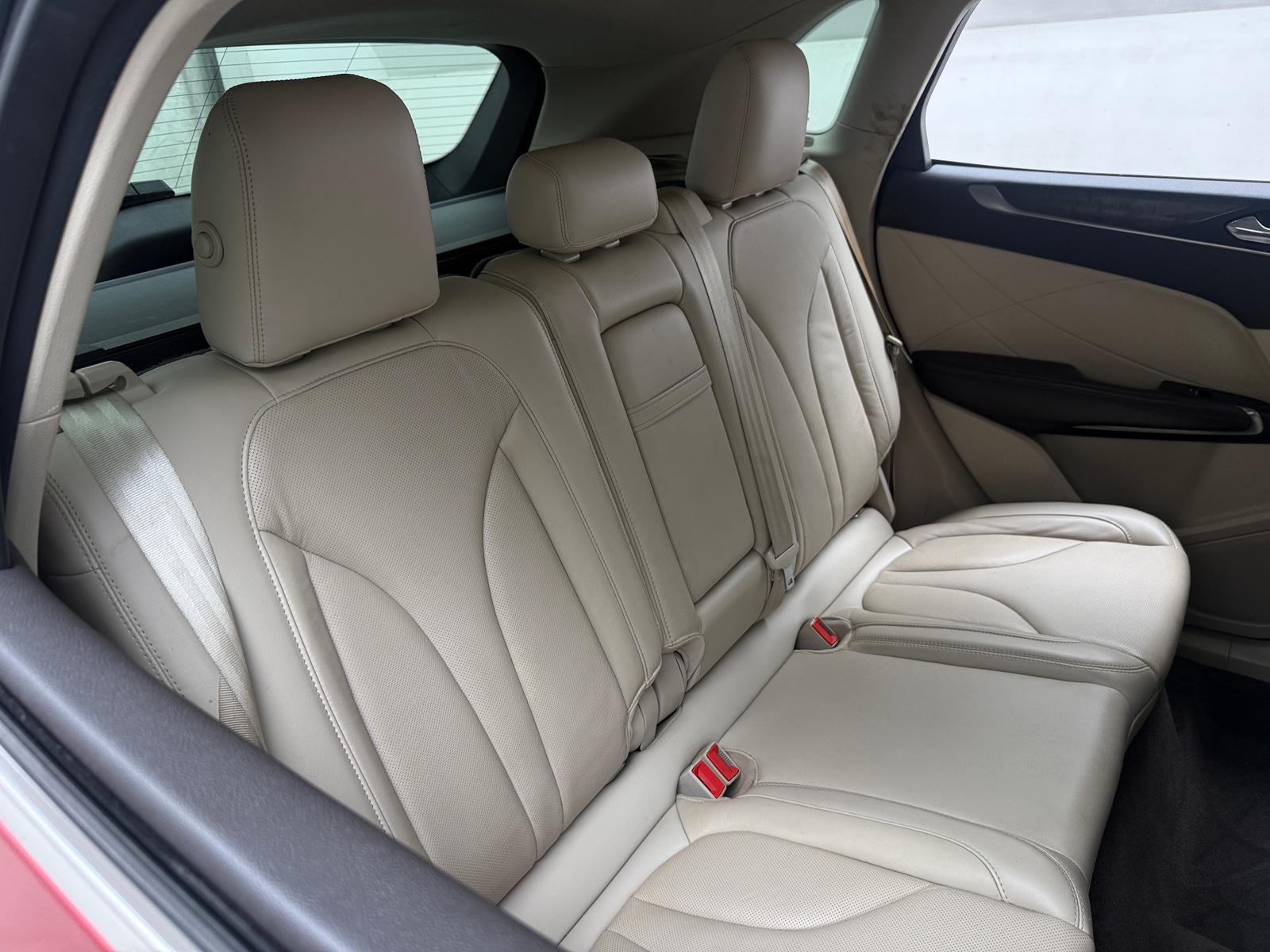 Thumbnail: 2017 Lincoln MKC - 5
