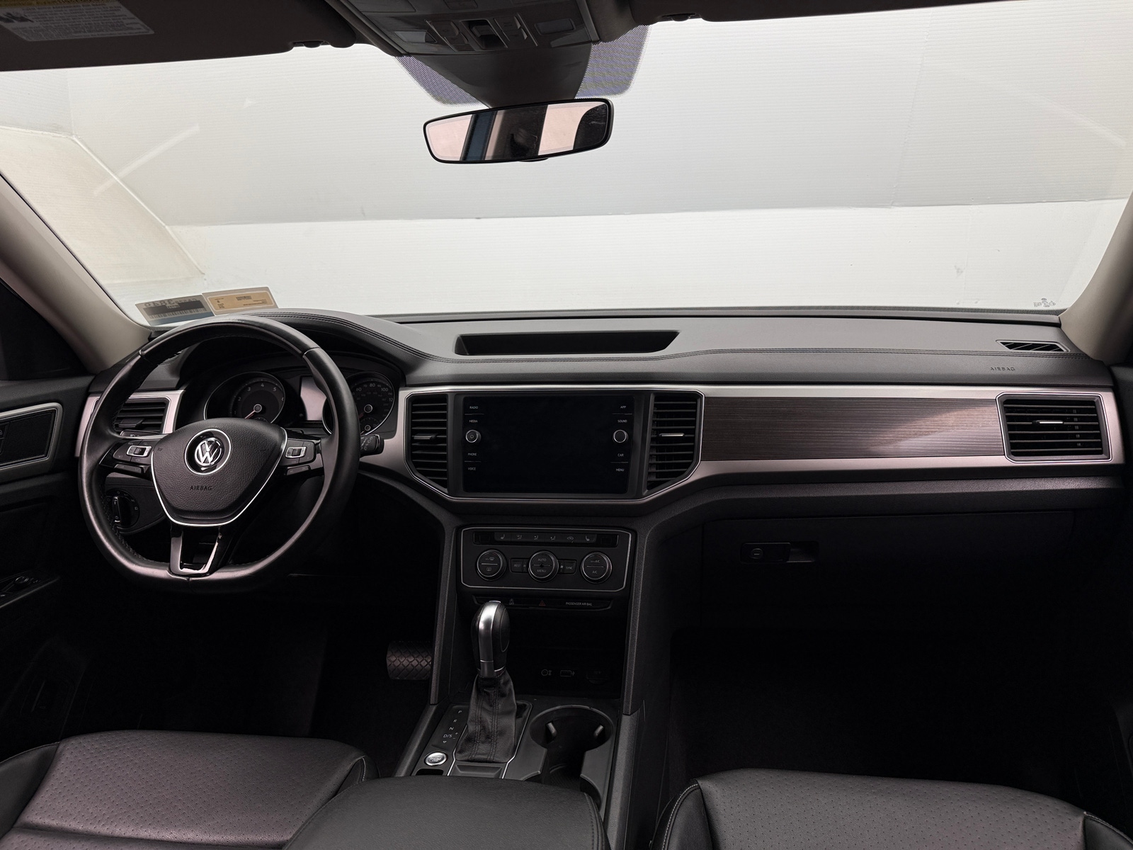 Thumbnail: 2019 Volkswagen Atlas - 2