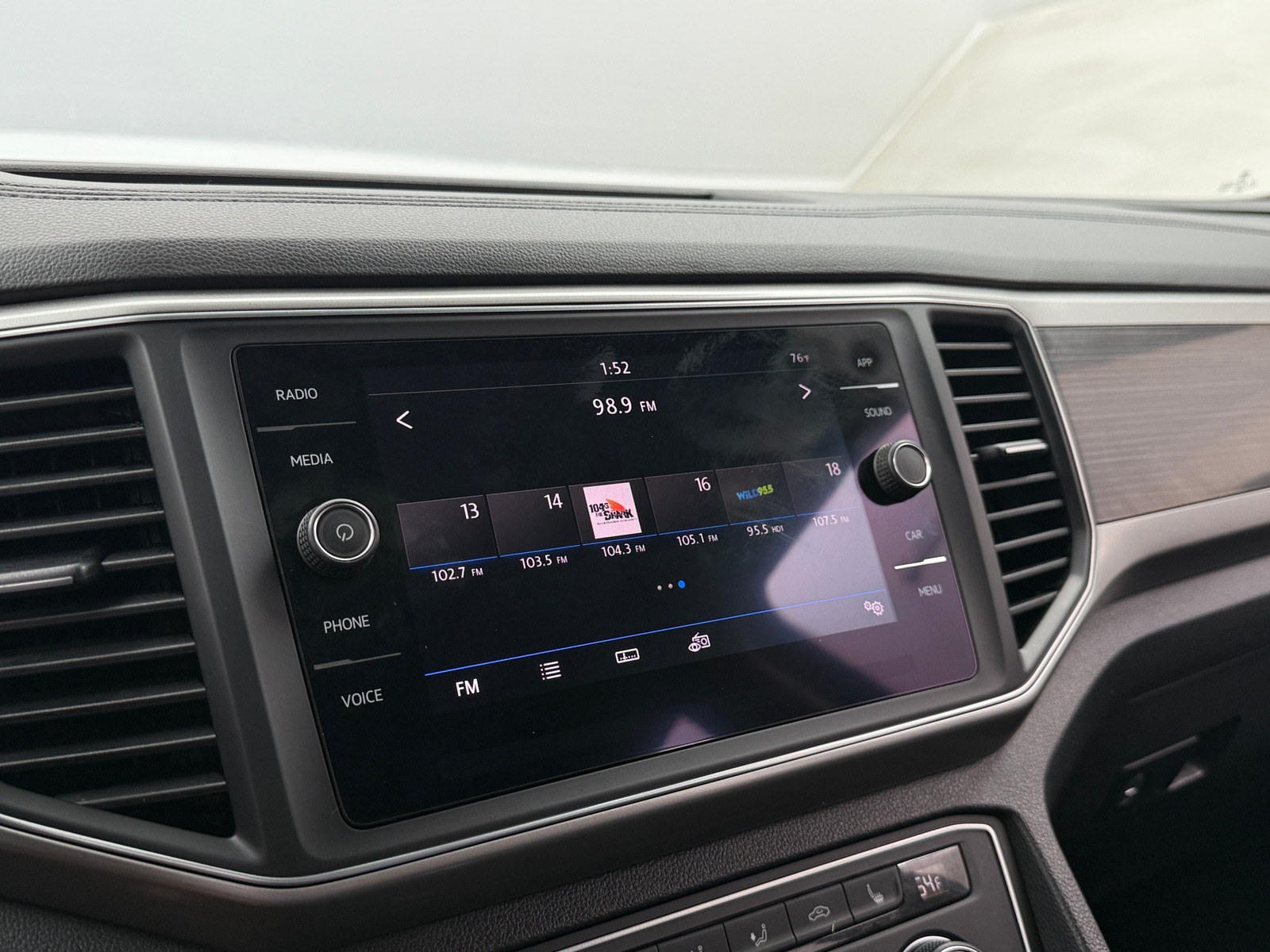 Thumbnail: 2019 Volkswagen Atlas - 3