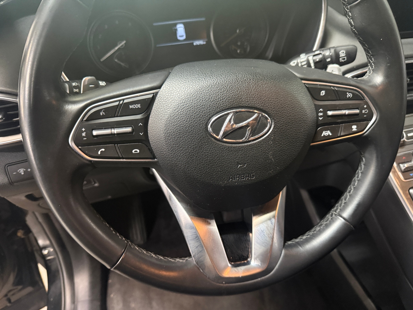 Thumbnail: 2023 Hyundai Santa Fe - 5