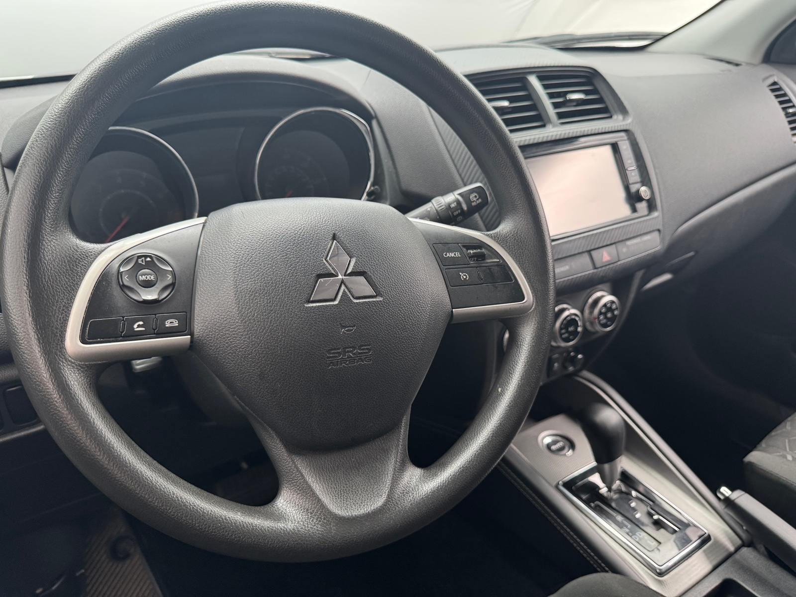 Thumbnail: 2024 Mitsubishi Outlander Sport - 5