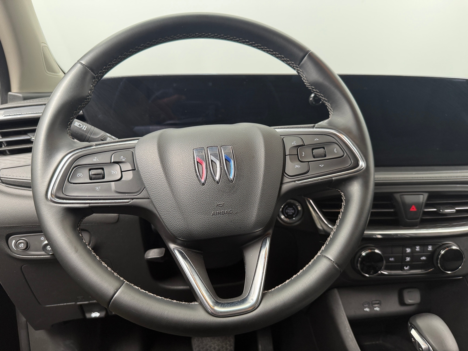 Thumbnail: 2025 Buick Encore GX - 5