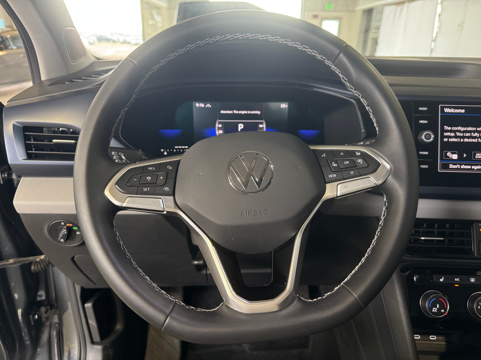 Thumbnail: 2023 Volkswagen Taos - 5