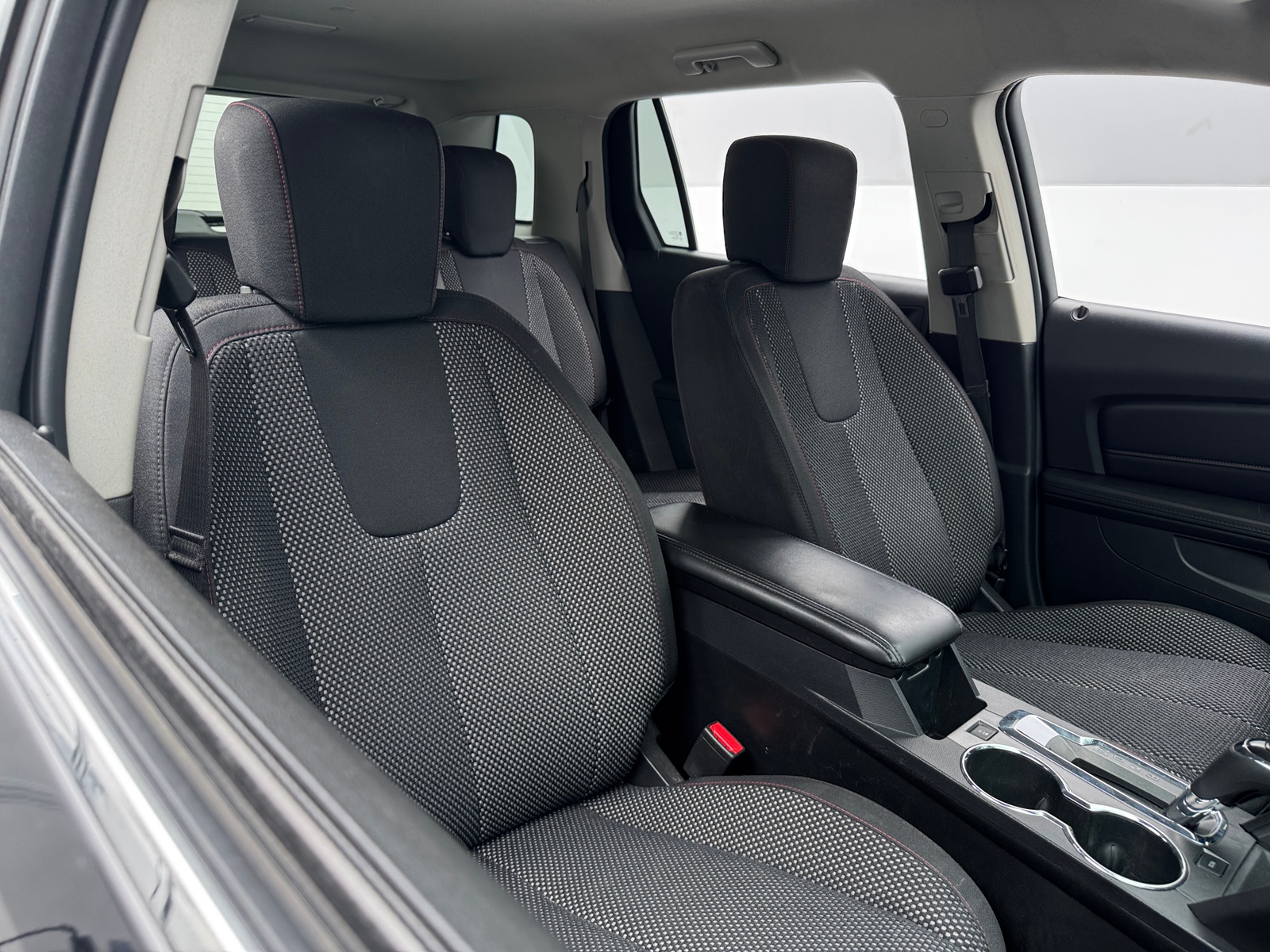 Thumbnail: 2017 GMC Terrain - 2