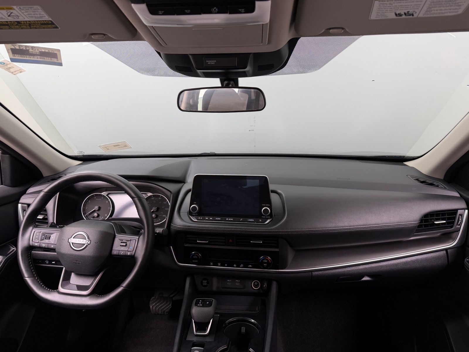 Thumbnail: 2025 Nissan Rogue - 3