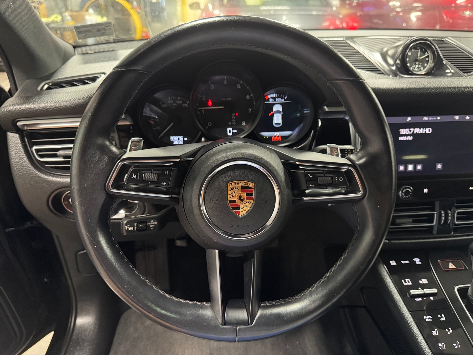 Thumbnail: 2022 Porsche Macan - 4