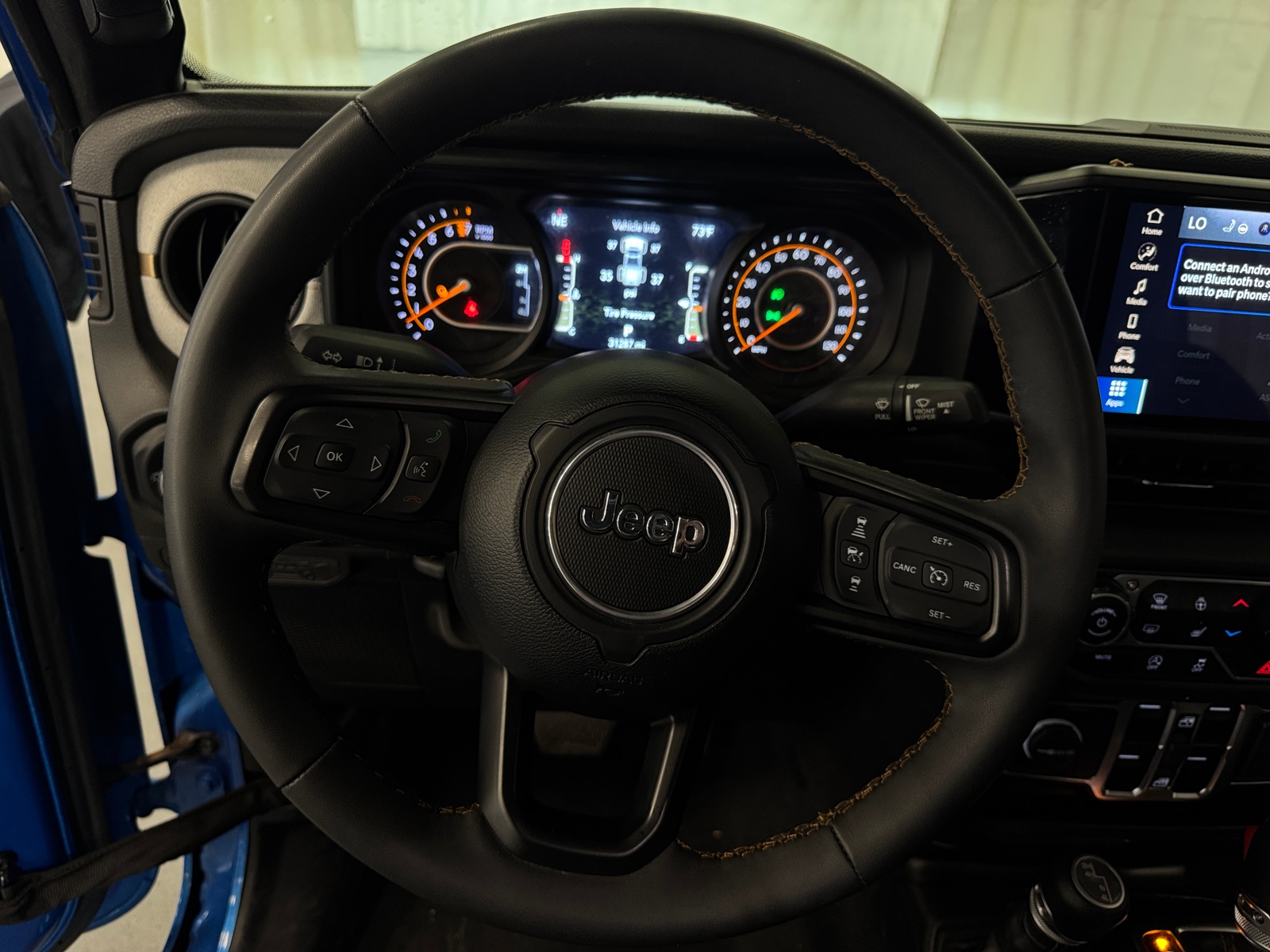Thumbnail: 2024 Jeep Gladiator - 5