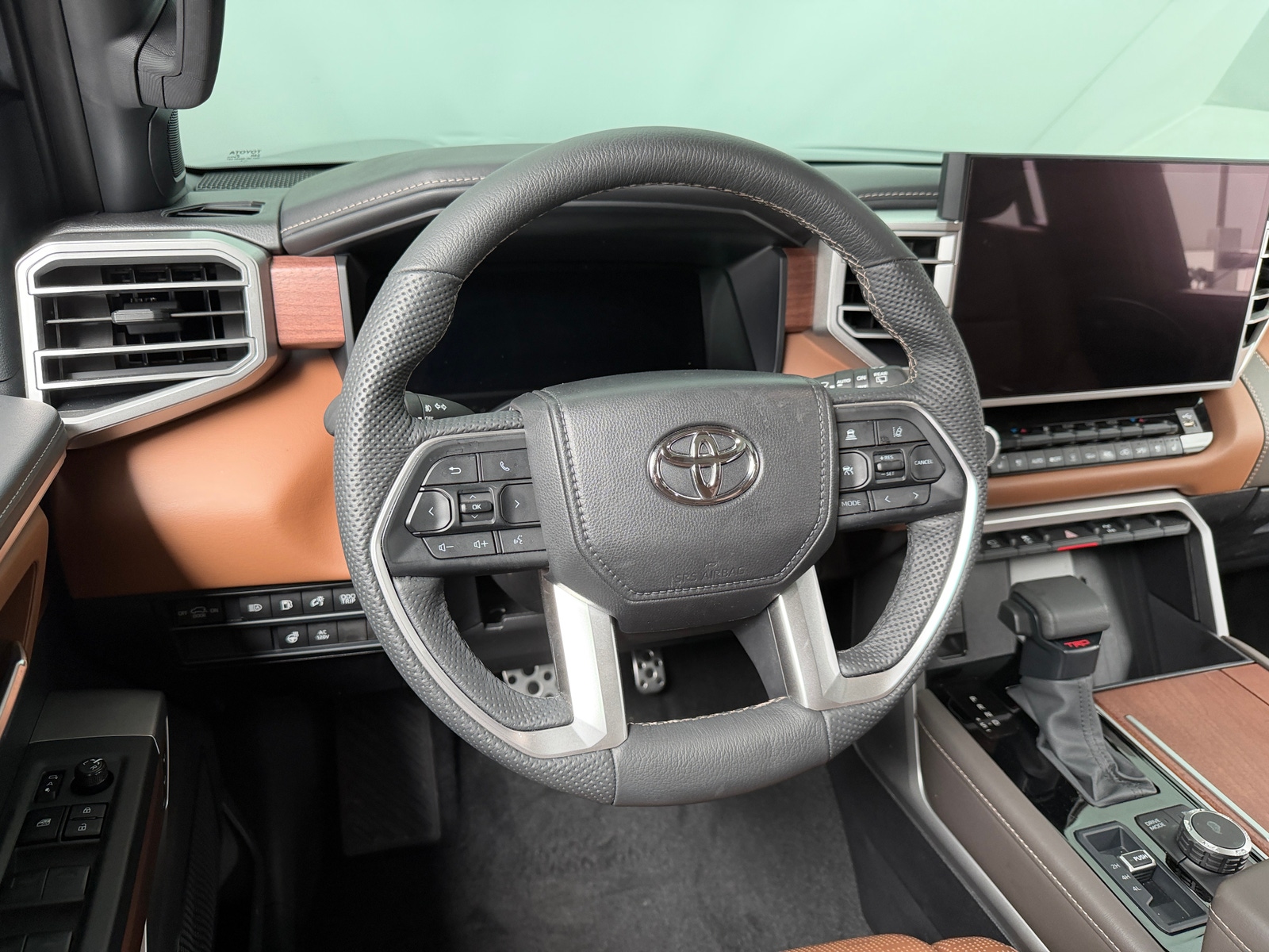 Thumbnail: 2025 Toyota Sequoia - 4