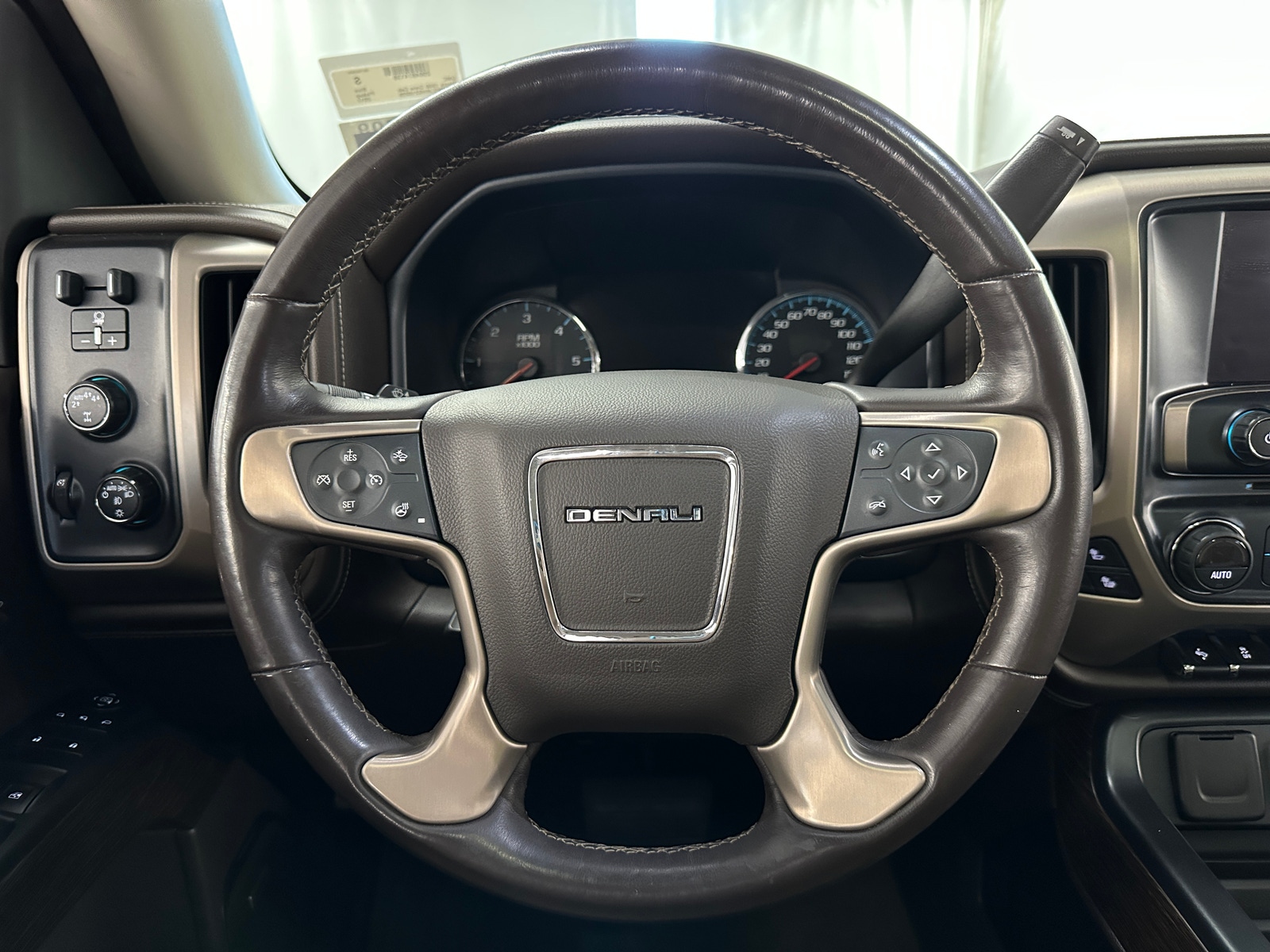 Thumbnail: 2017 GMC Sierra 1500 - 4