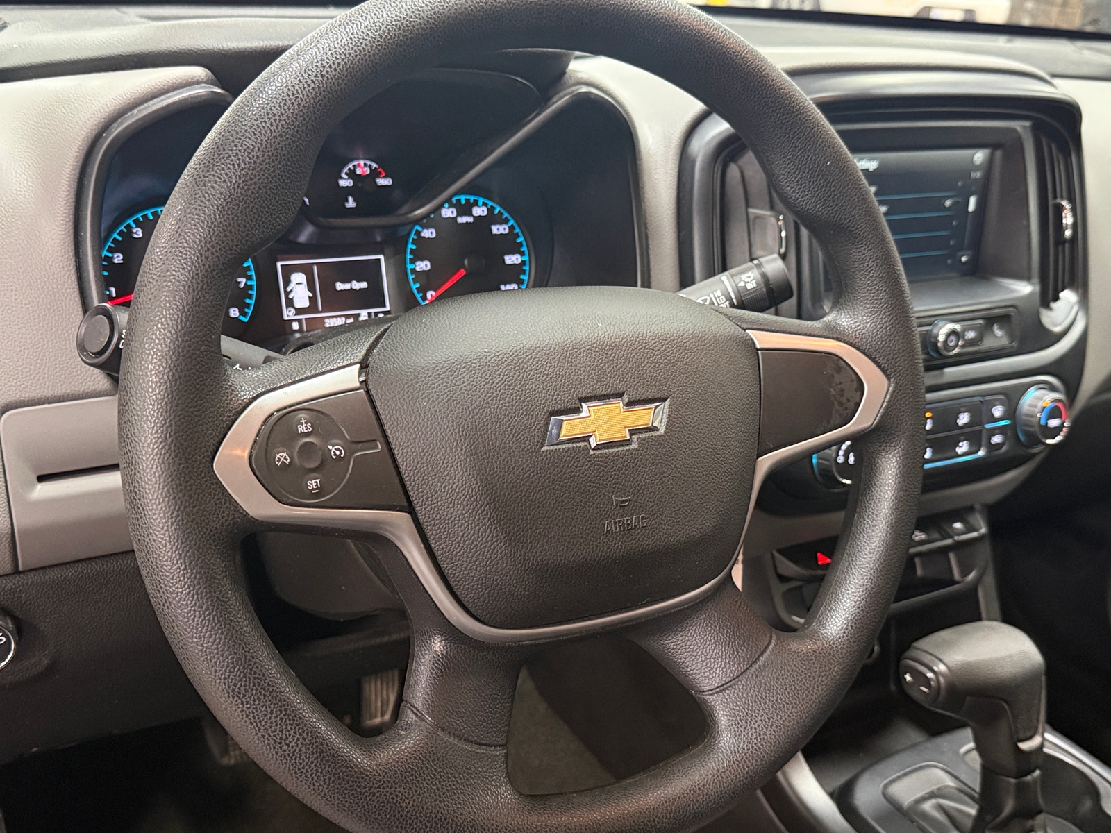 Thumbnail: 2018 Chevrolet Colorado - 5