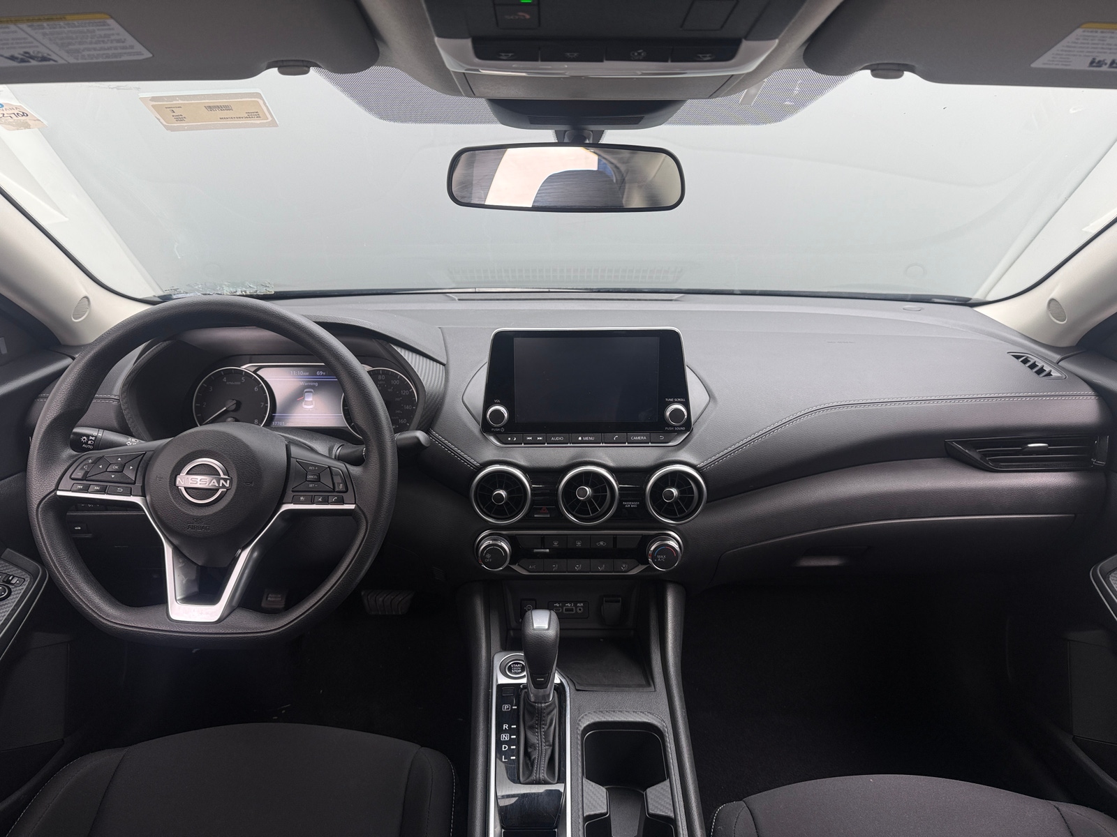 Thumbnail: 2025 Nissan Sentra - 3