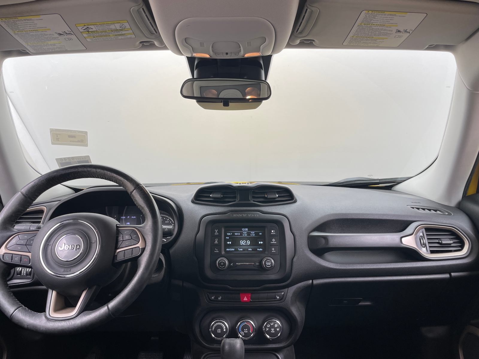 Thumbnail: 2017 Jeep Renegade - 3