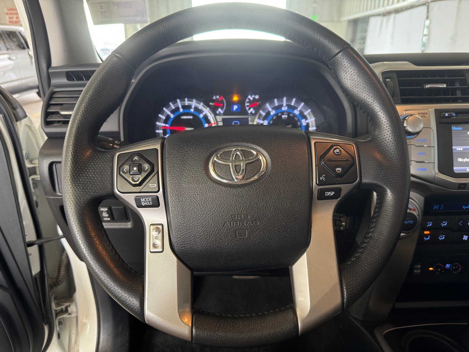 Thumbnail: 2018 Toyota 4Runner - 4