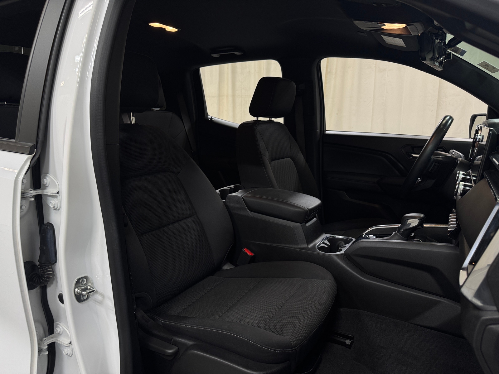 Thumbnail: 2024 GMC Canyon - 2