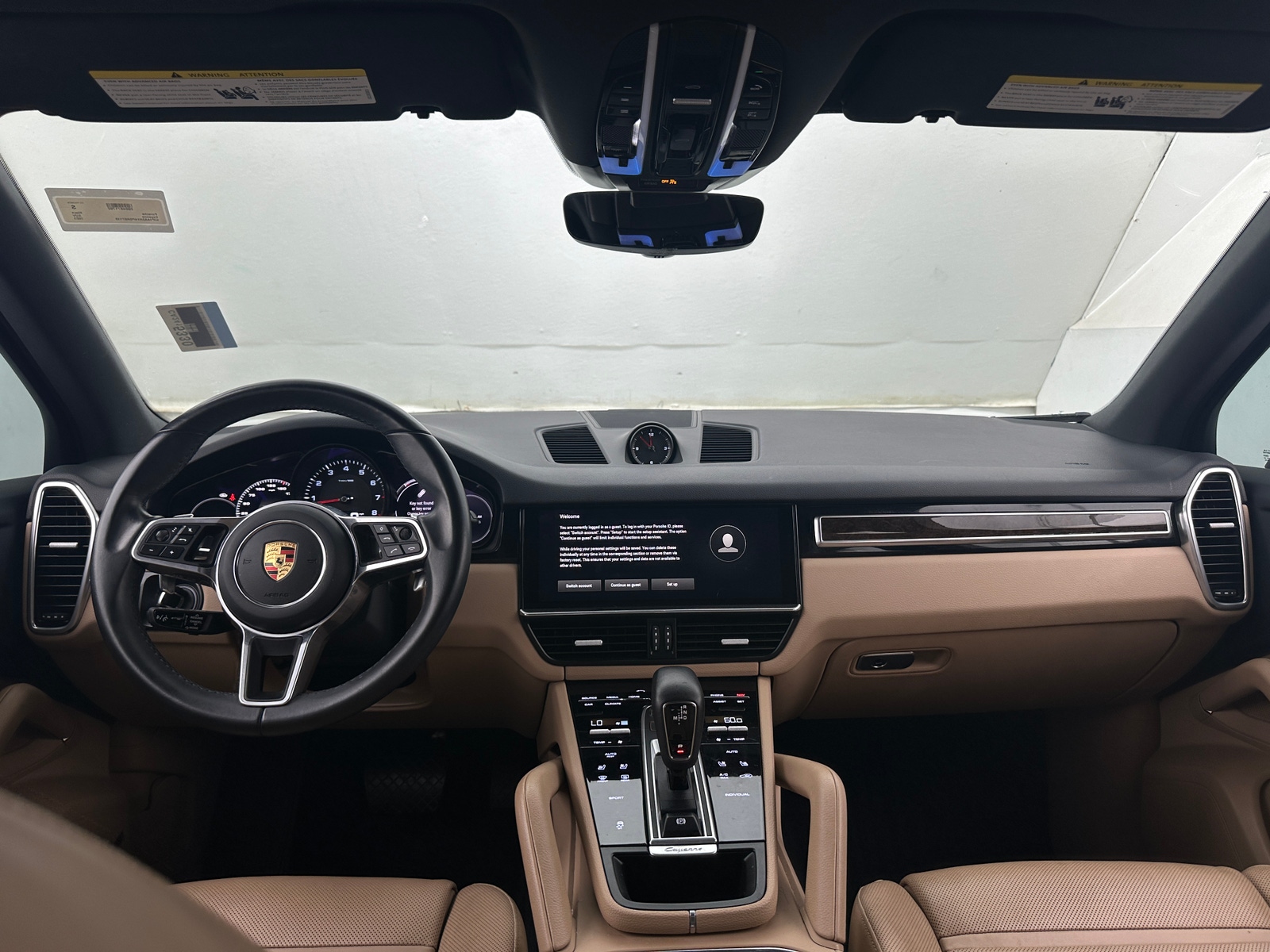 Thumbnail: 2023 Porsche Cayenne - 2