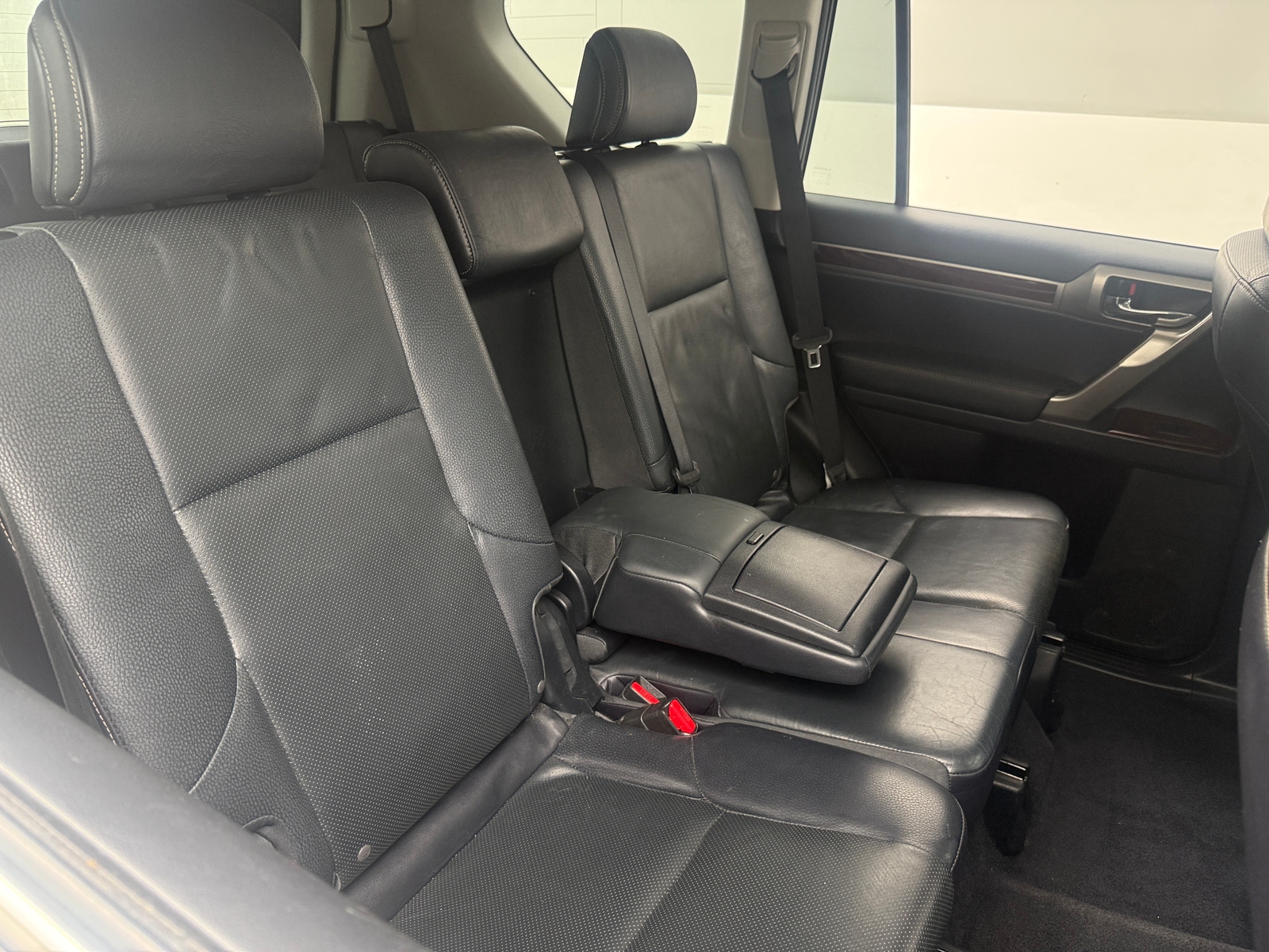Thumbnail: 2016 Lexus GX - 5