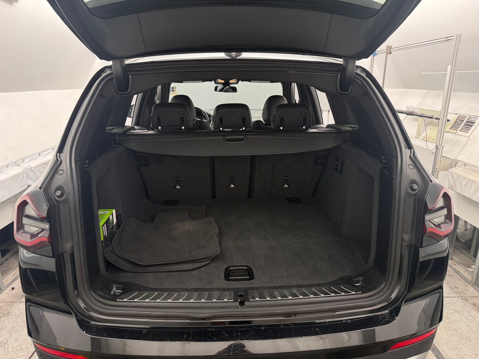 Thumbnail: 2024 BMW X3 - 6