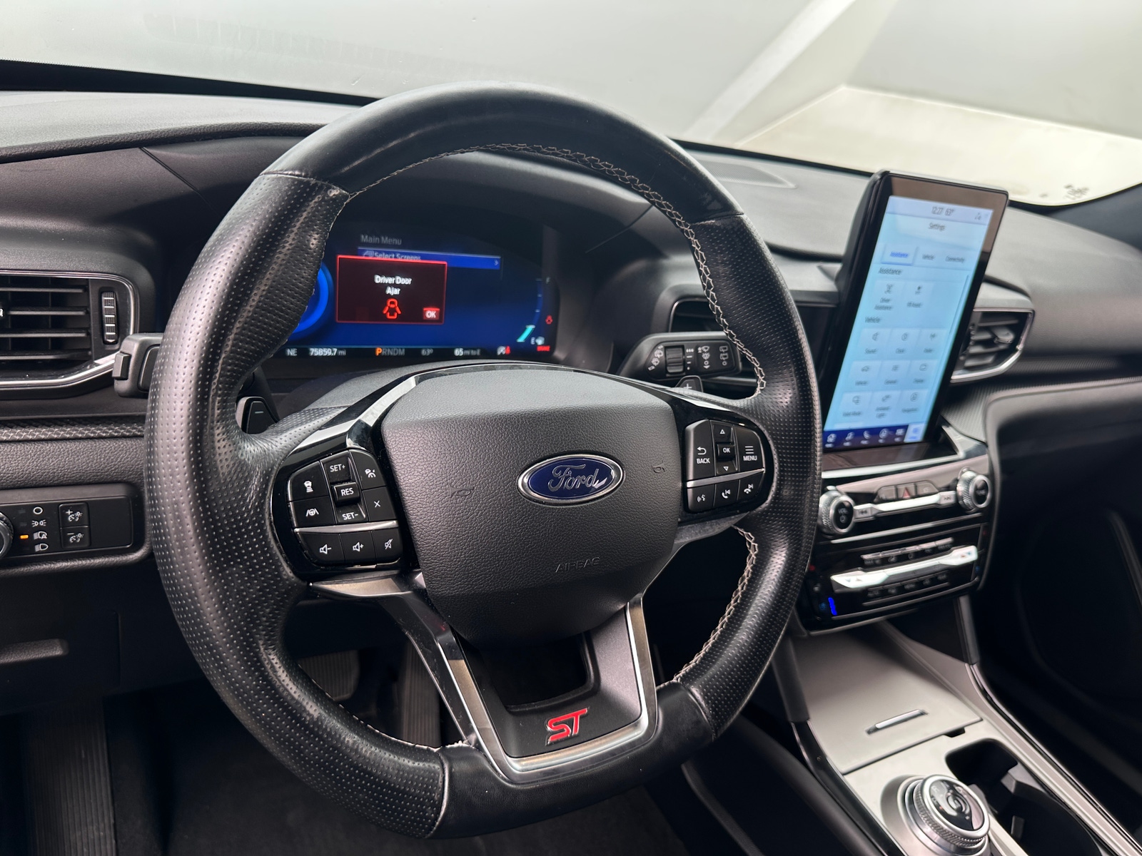 Thumbnail: 2021 Ford Explorer - 4