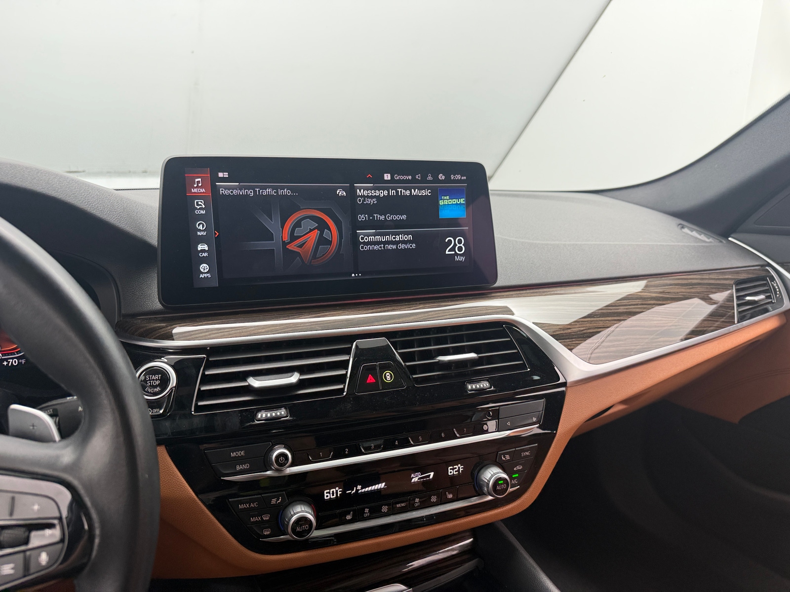 Thumbnail: 2023 BMW 5 Series - 3