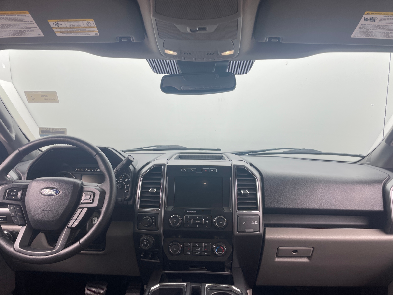 Thumbnail: 2020 Ford Econoline - 3