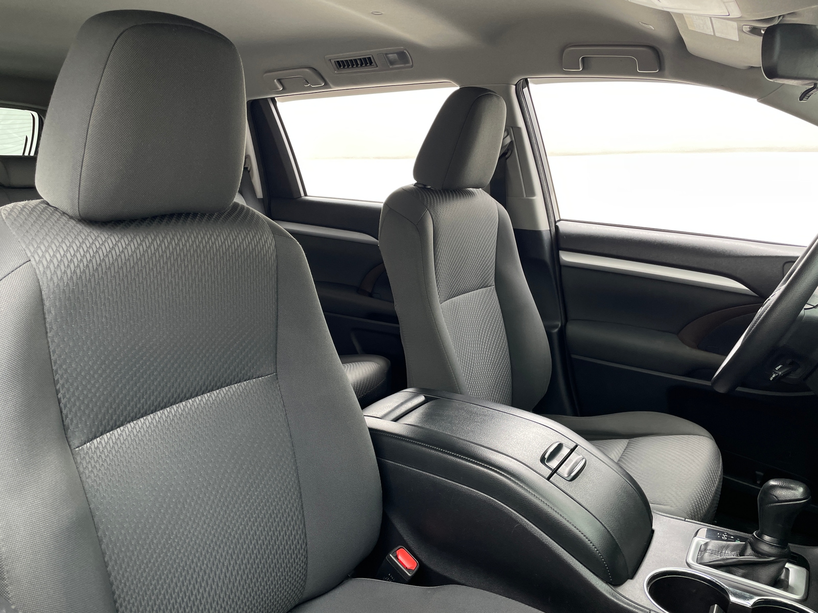 Thumbnail: 2018 Toyota Highlander - 2