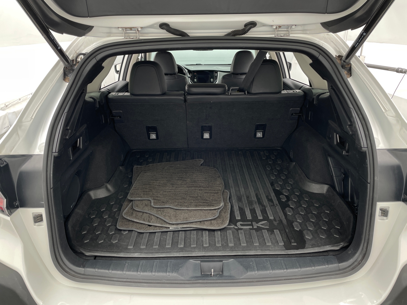 Thumbnail: 2023 Subaru Outback - 6