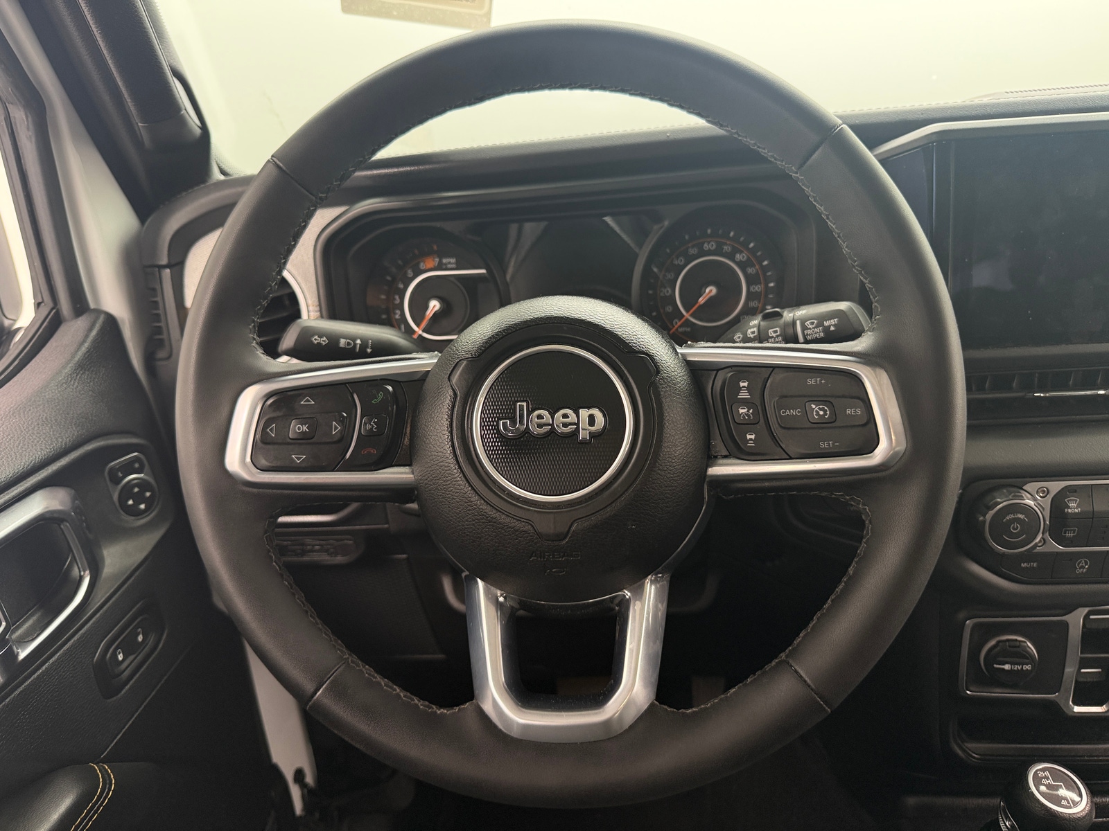 Thumbnail: 2025 Jeep Wrangler - 5