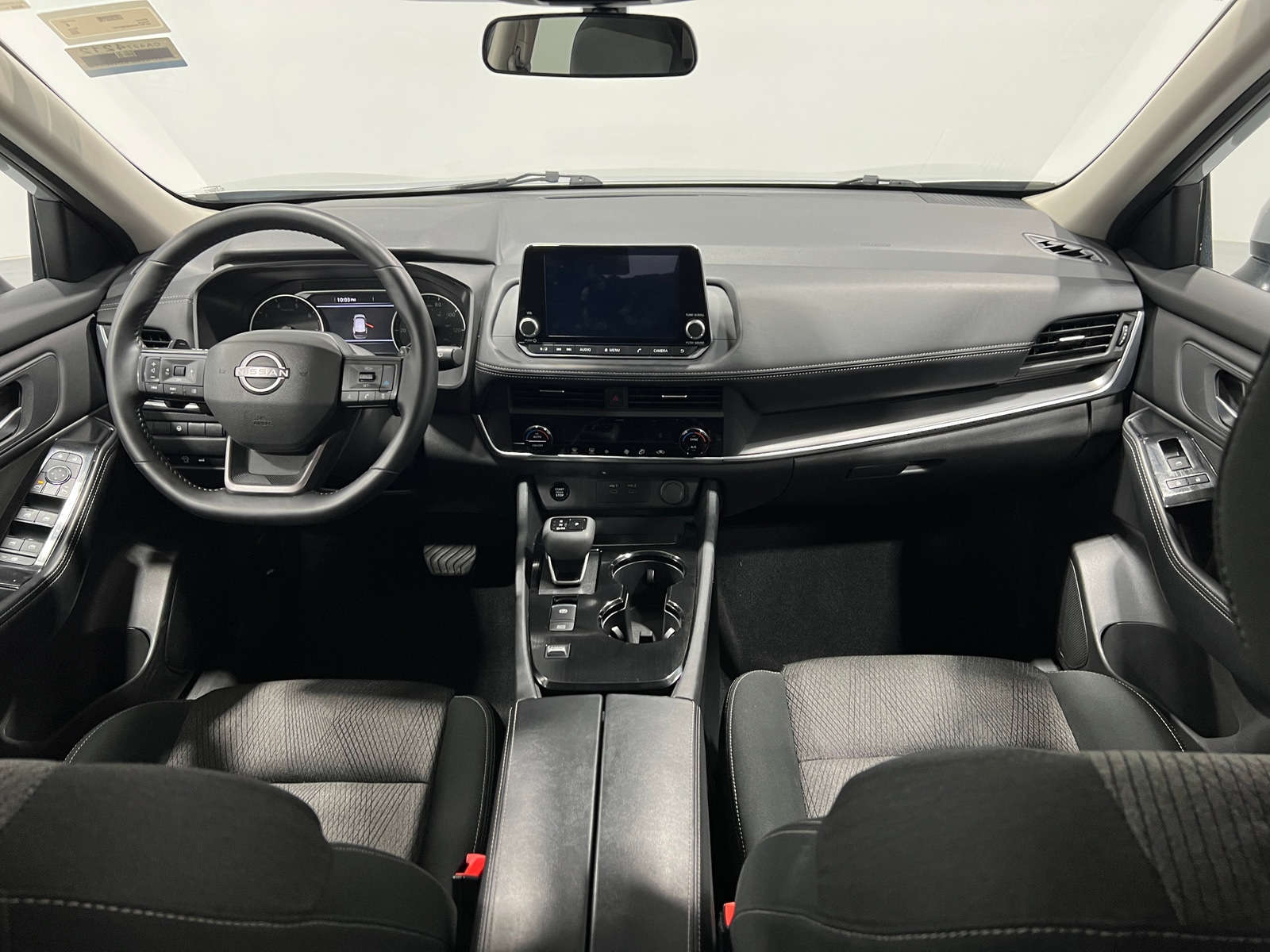 Thumbnail: 2025 Nissan Rogue - 3
