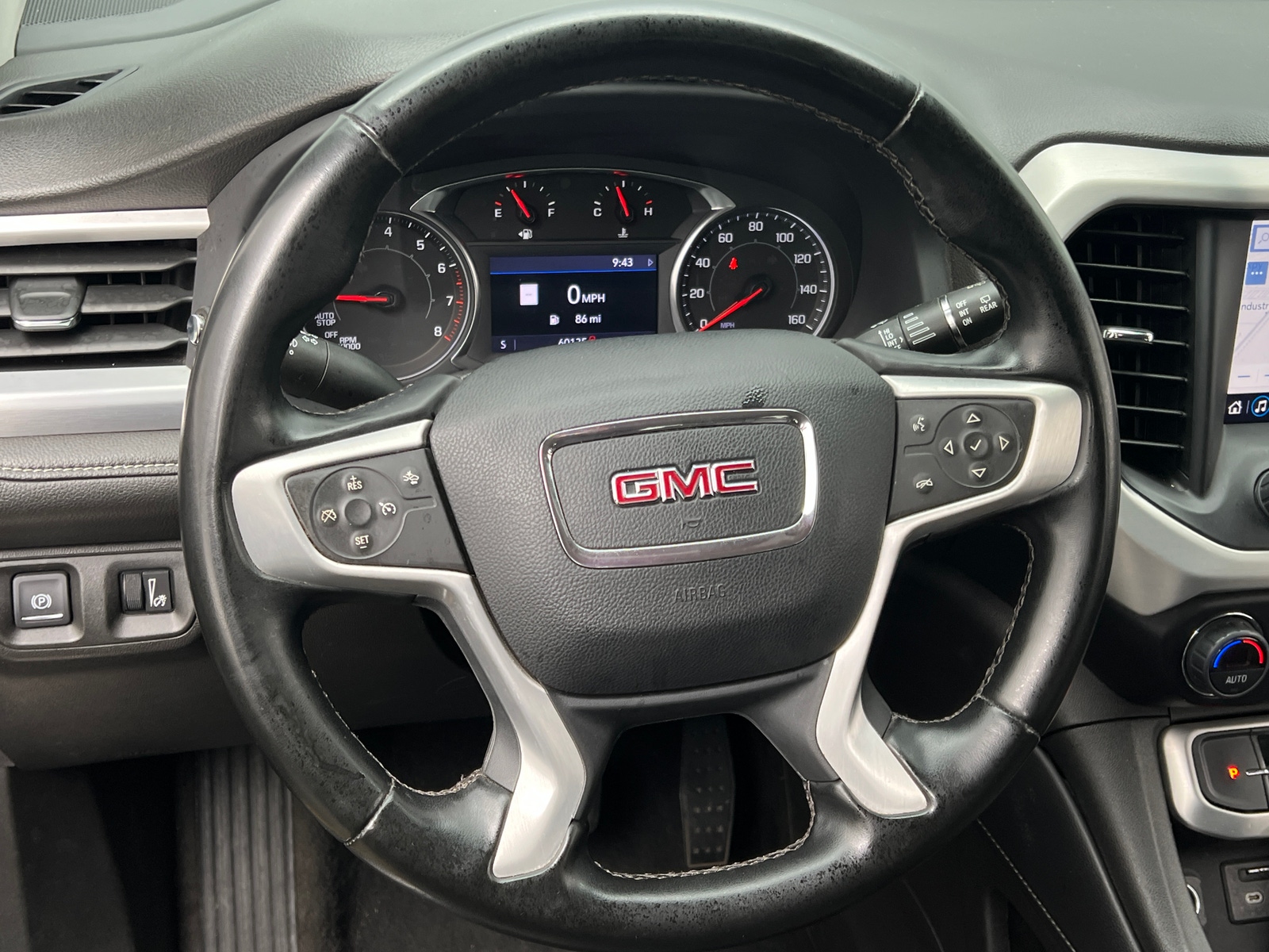Thumbnail: 2023 GMC Acadia - 4