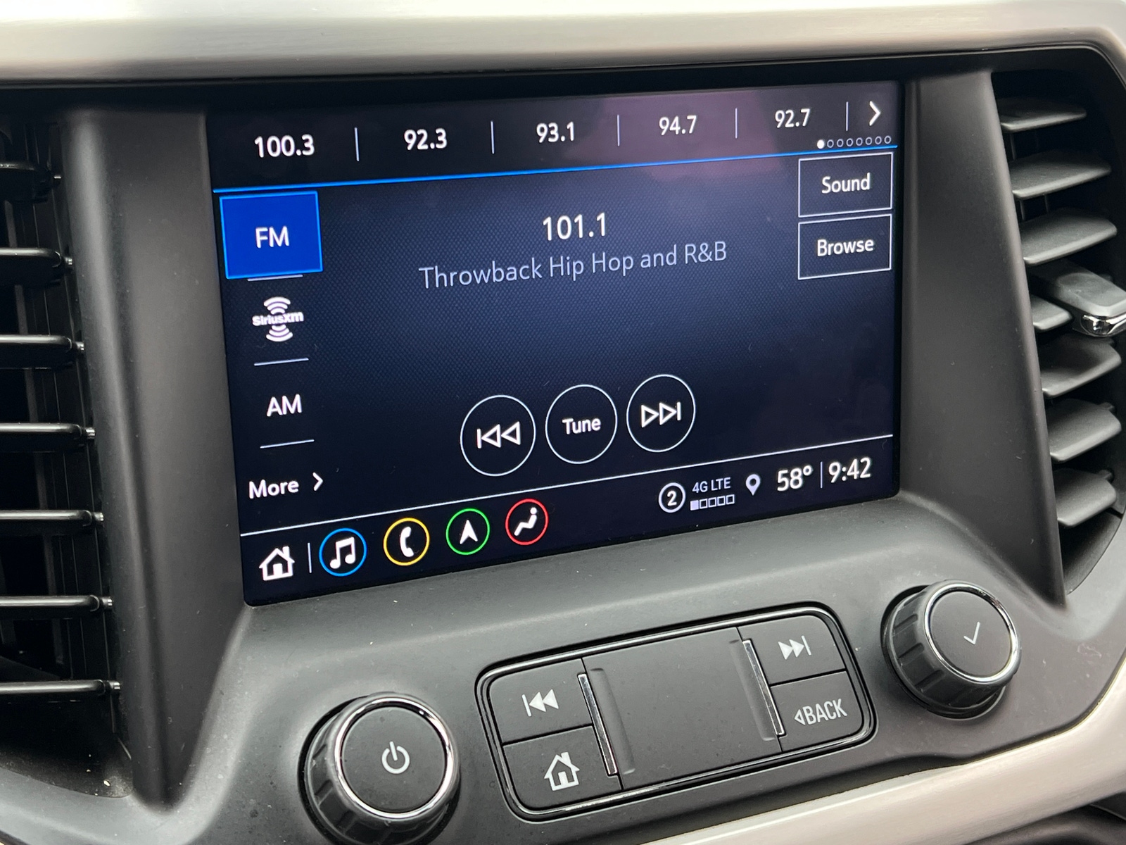 Thumbnail: 2023 GMC Acadia - 3