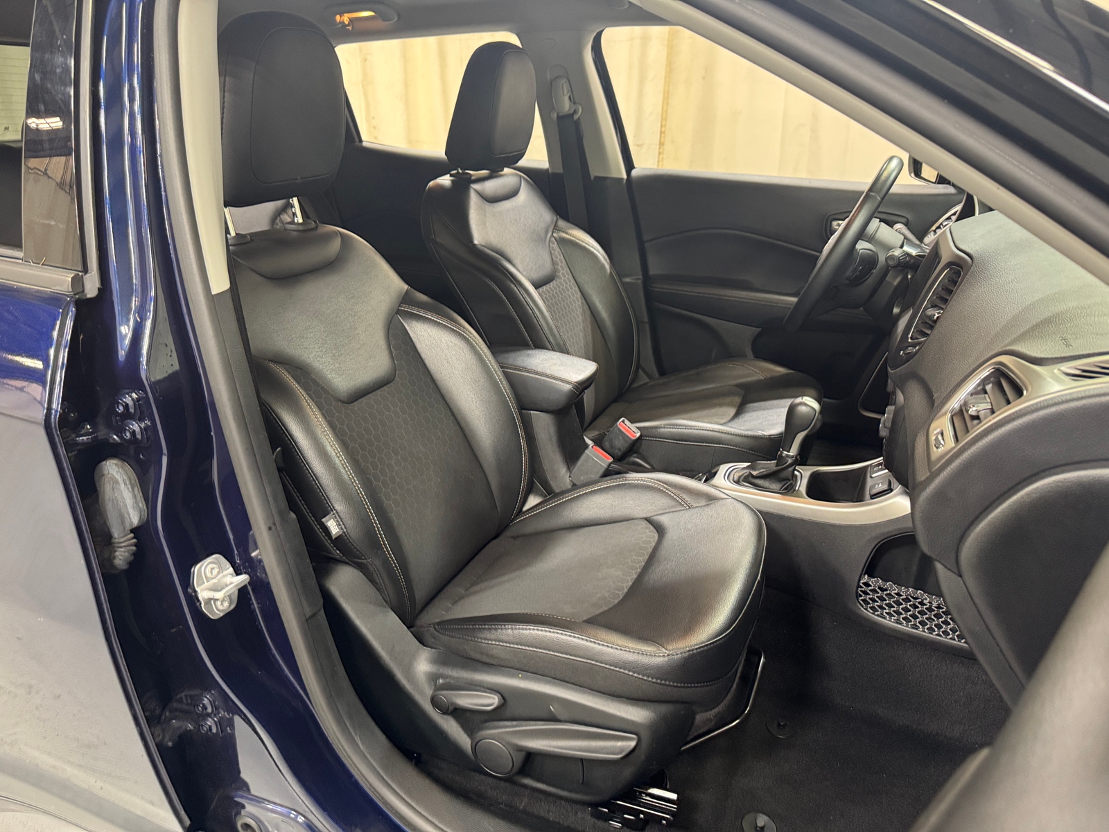 Thumbnail: 2019 Jeep Compass - 2
