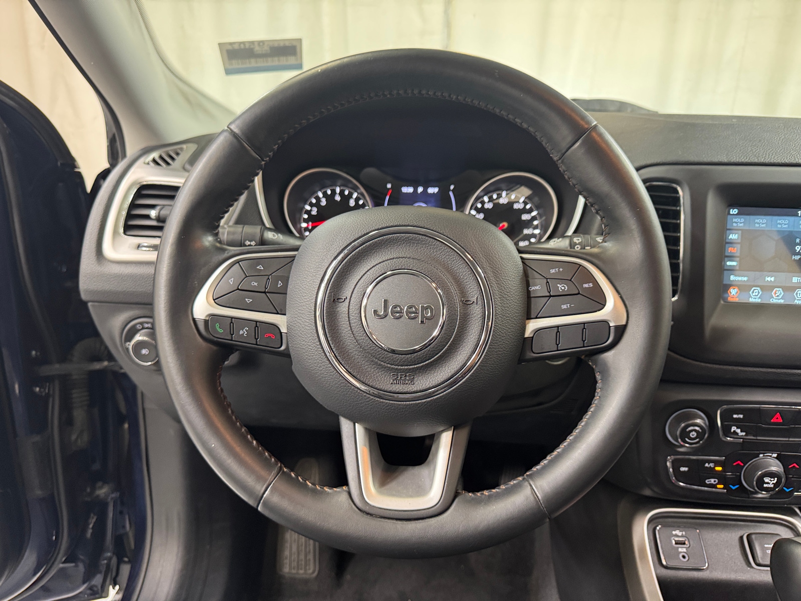 Thumbnail: 2019 Jeep Compass - 5