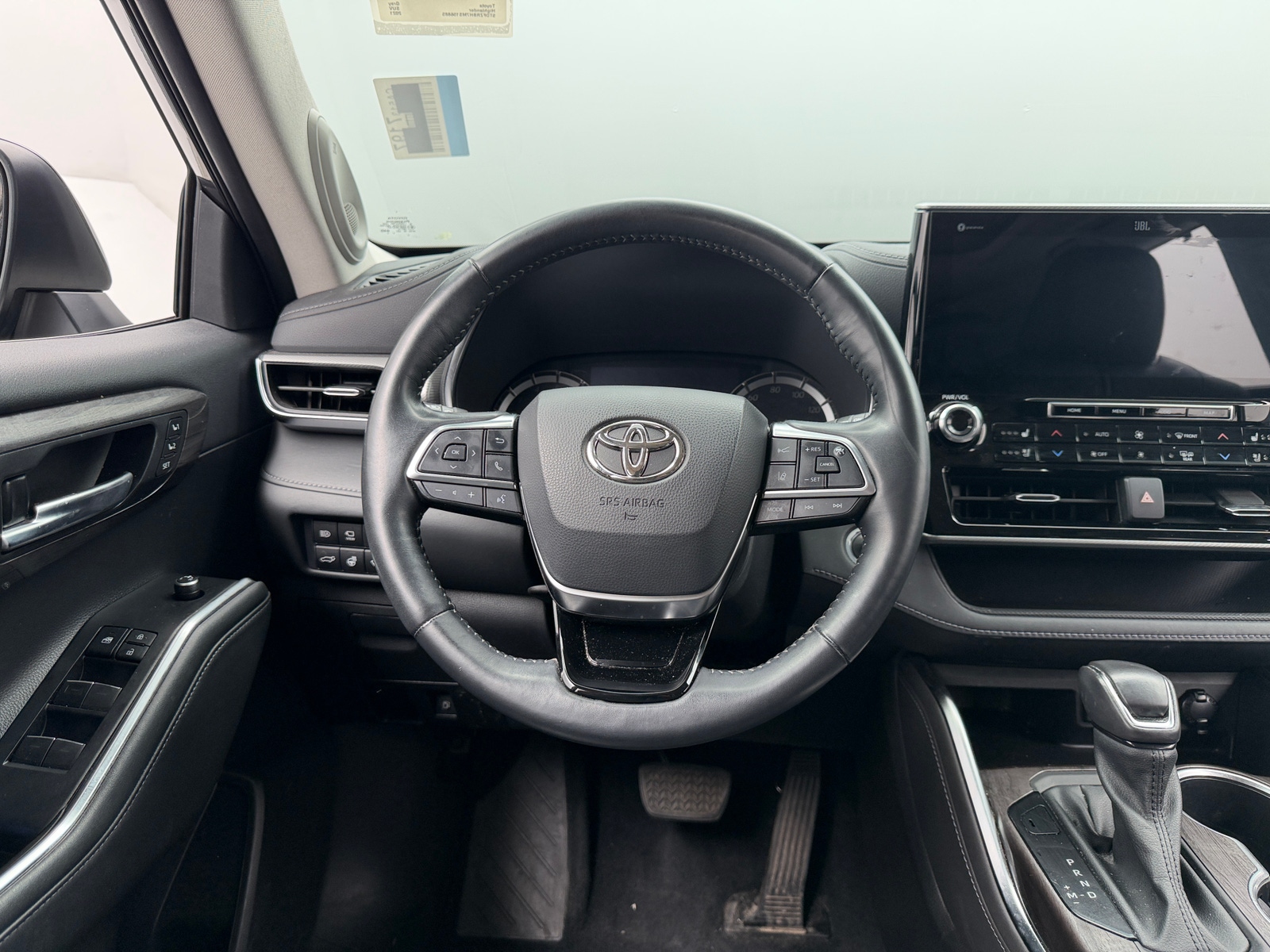 Thumbnail: 2021 Toyota Highlander - 4