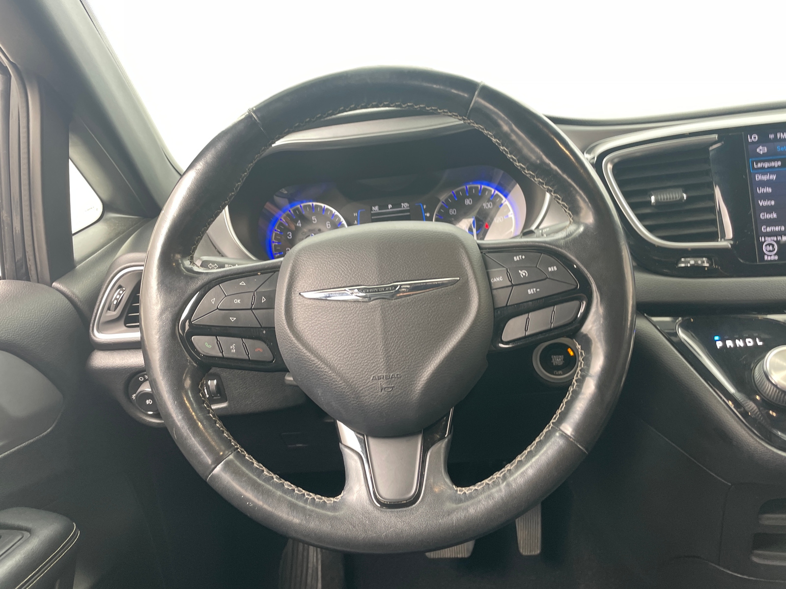 Thumbnail: 2019 Chrysler Pacifica - 4